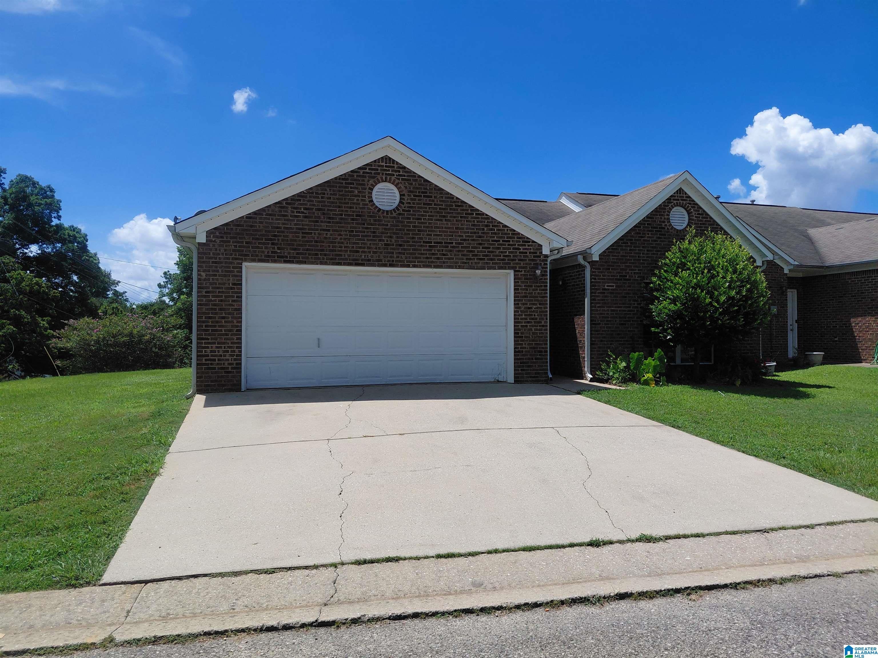 5006 Matt Drive — photo