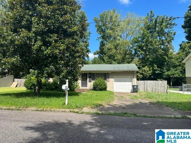 5149 Northumberland Road — photo