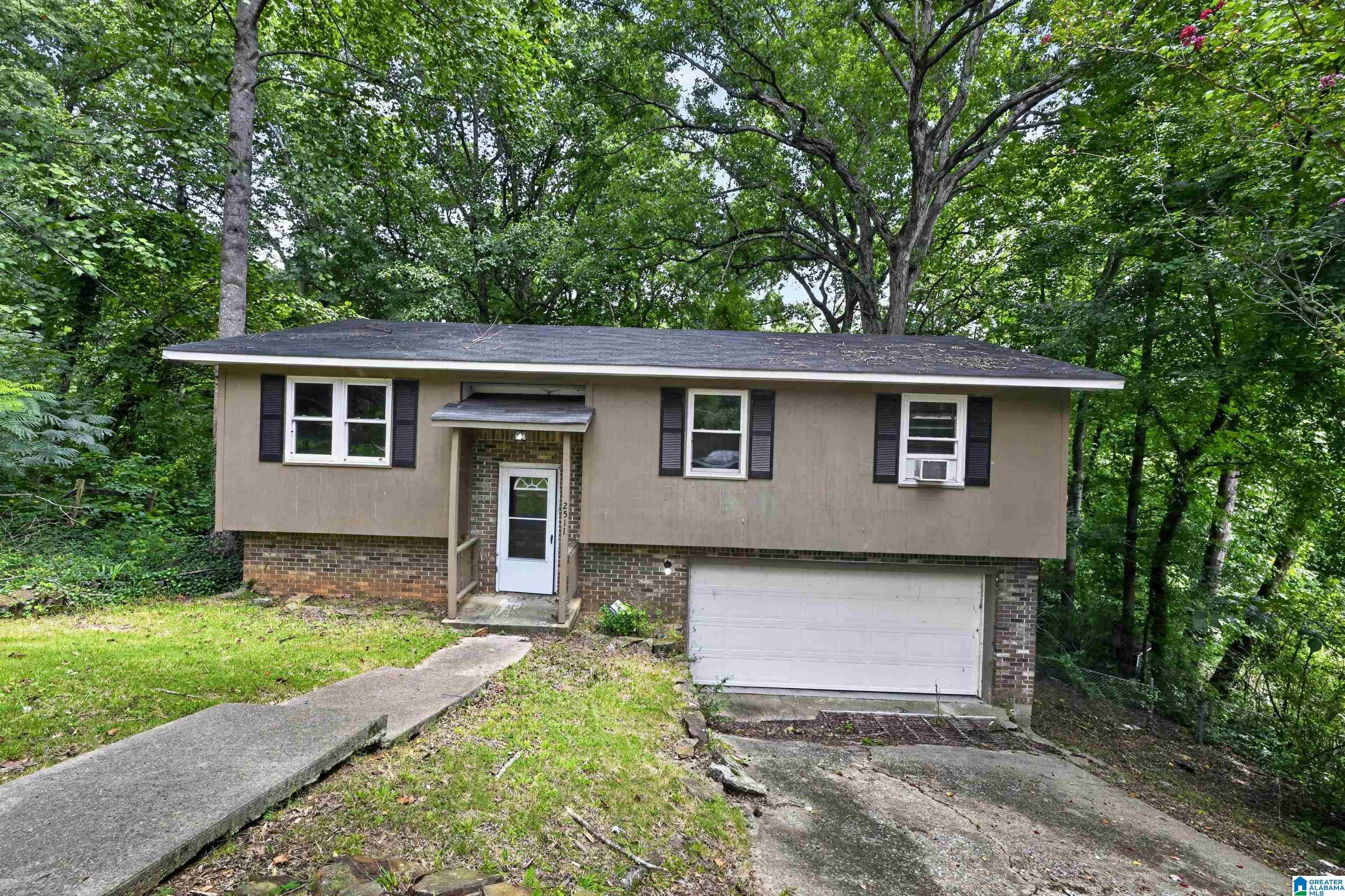 2511 Willowood Circle — photo