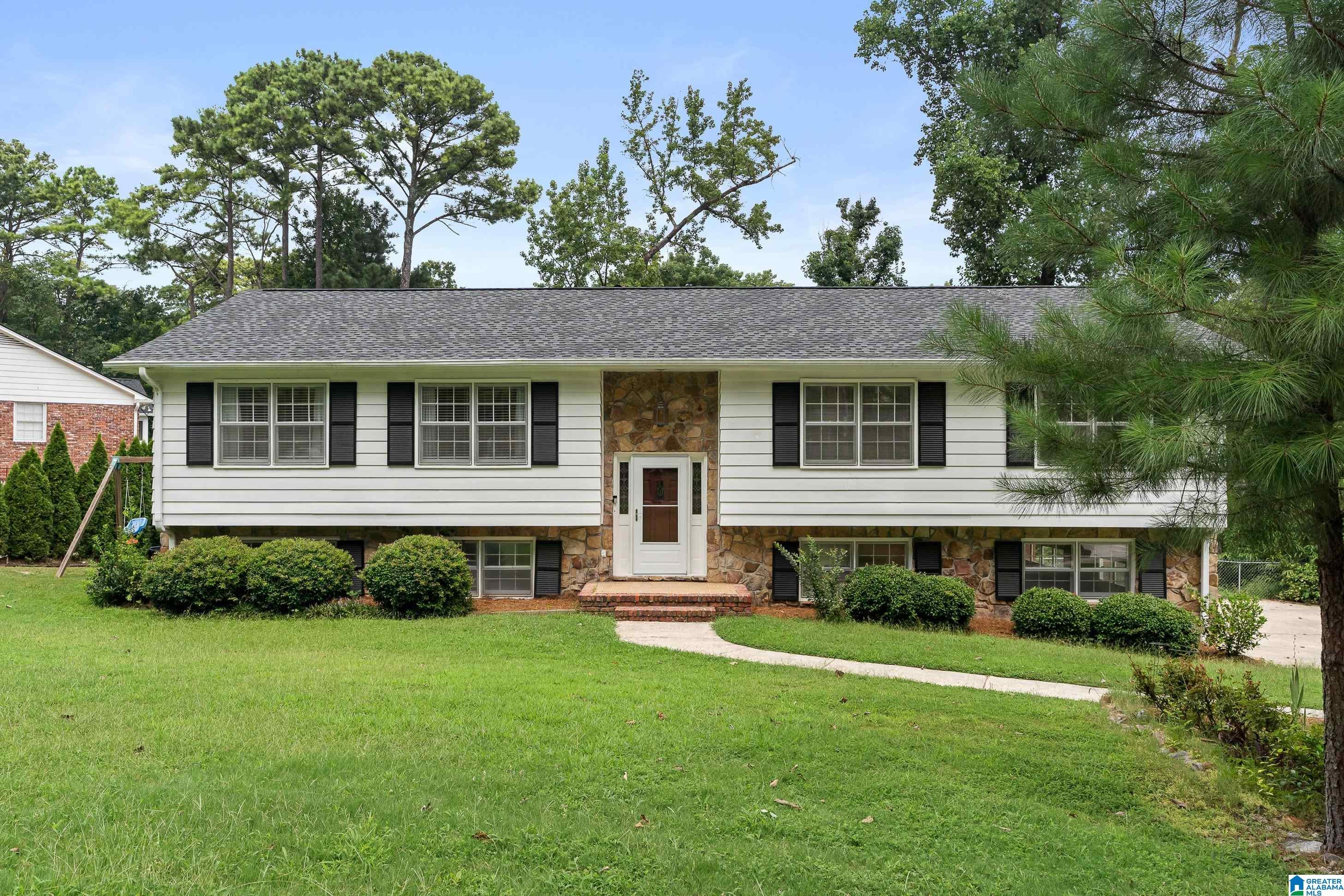 2601 Fargo Drive — photo