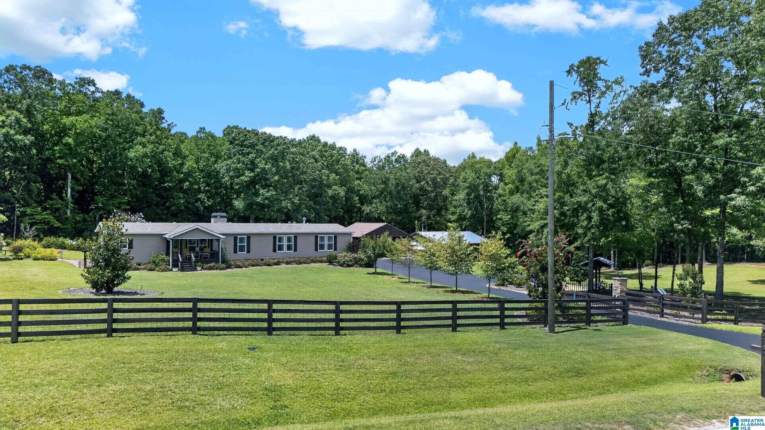 7181 County Road 266 — photo