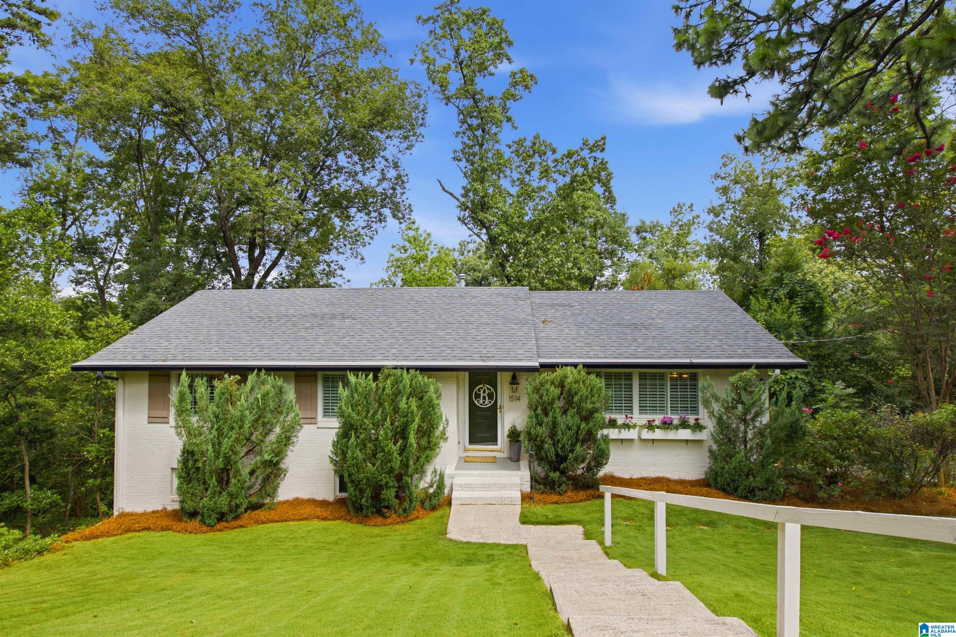 1514 Ridge Road, Homewood, AL 35209