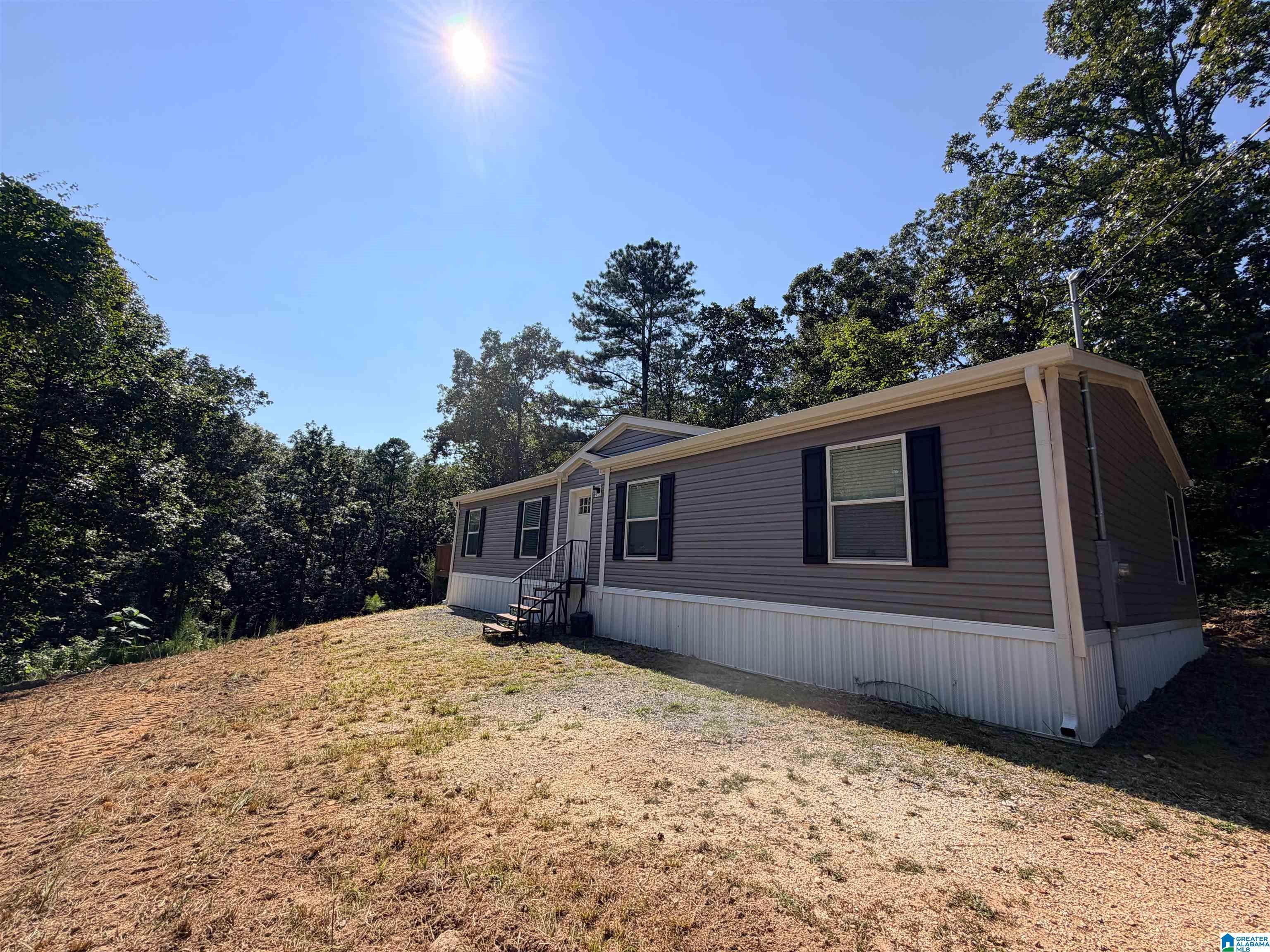 135 Oakview Drive — photo