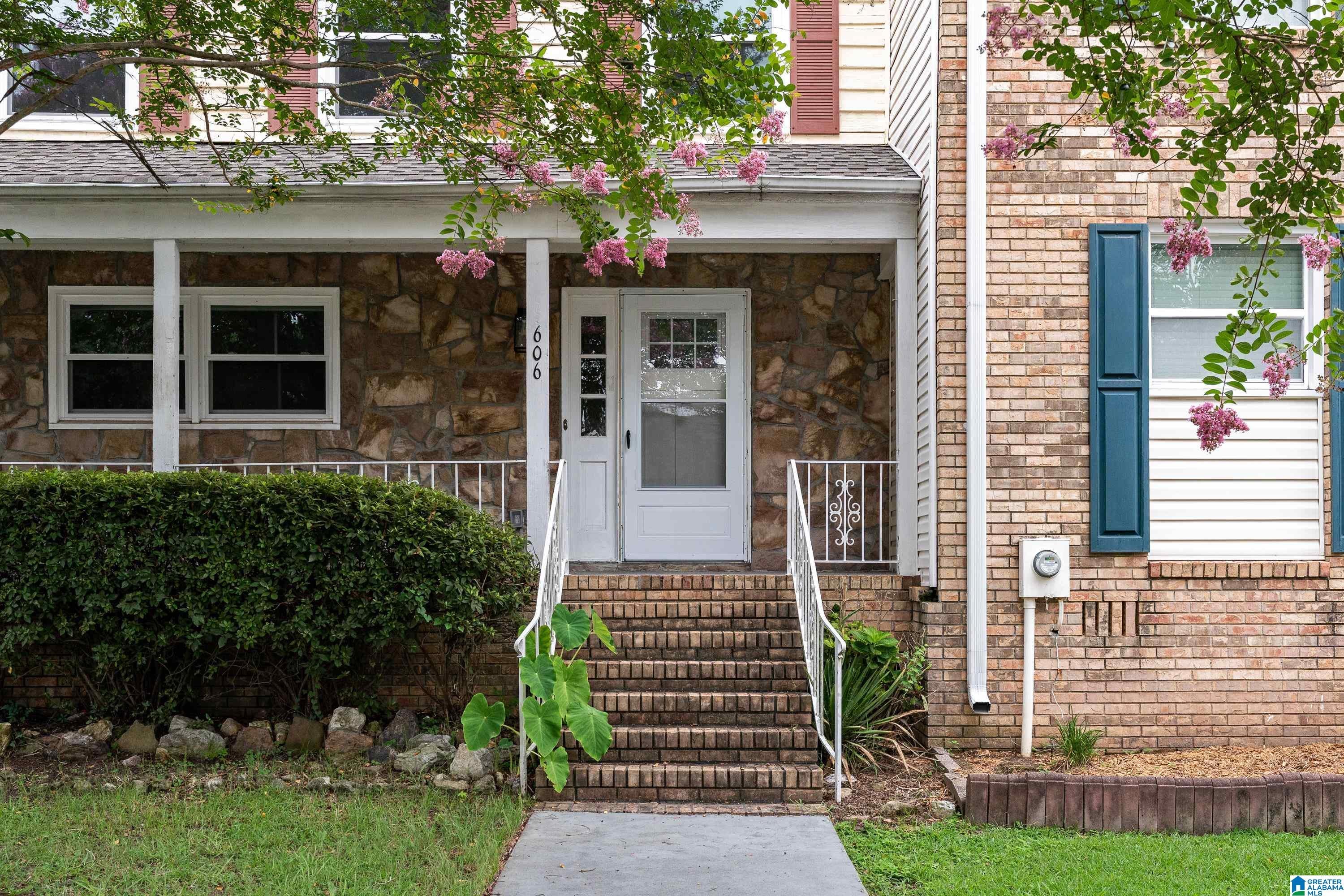 606 Cahaba Manor Lane — photo