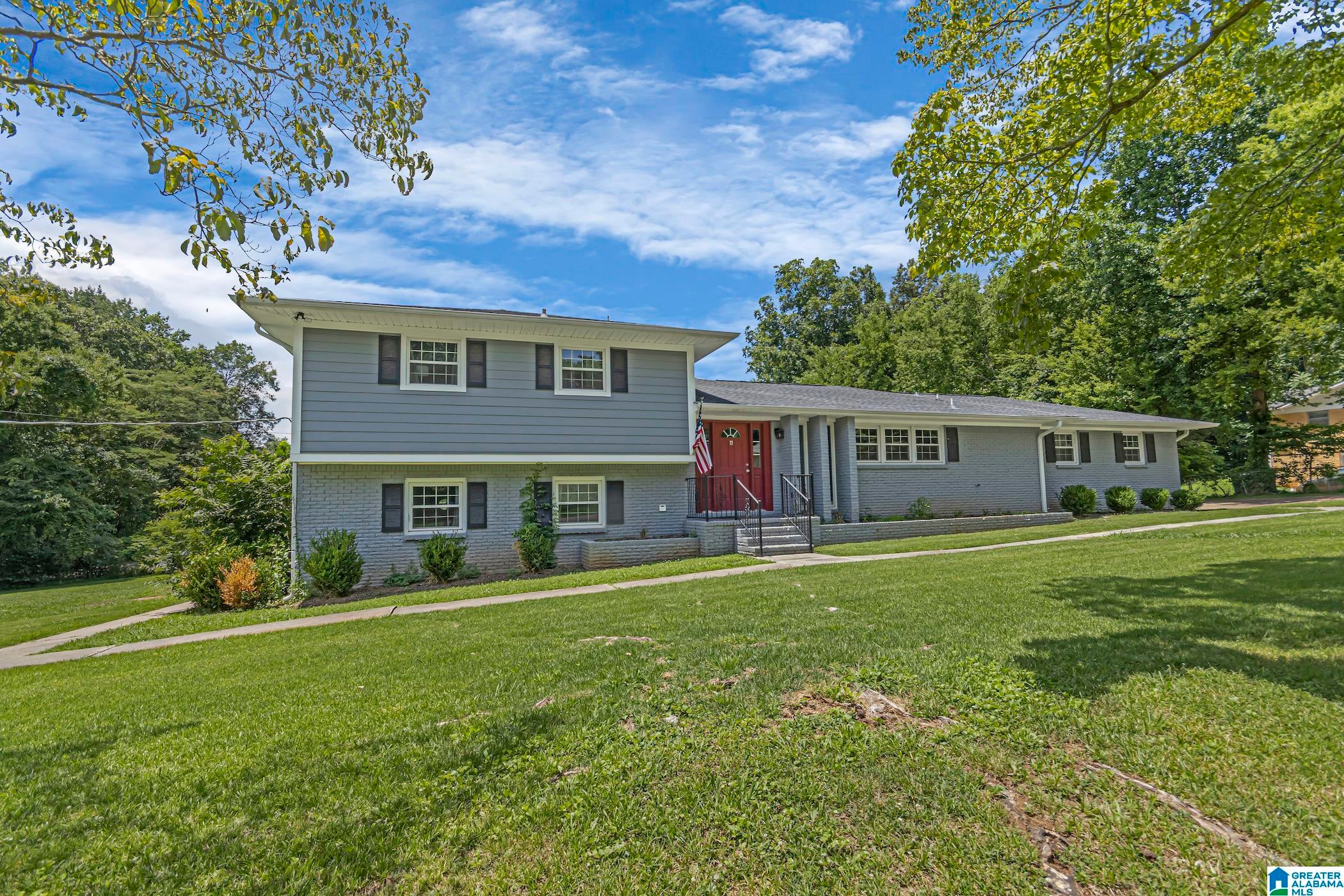1820 Bethany Lane NW — photo