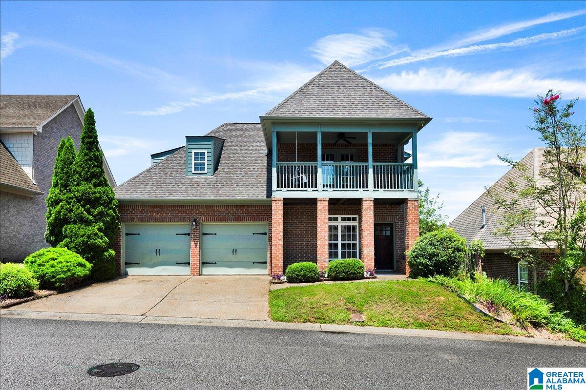 120 Castlehill Drive — photo