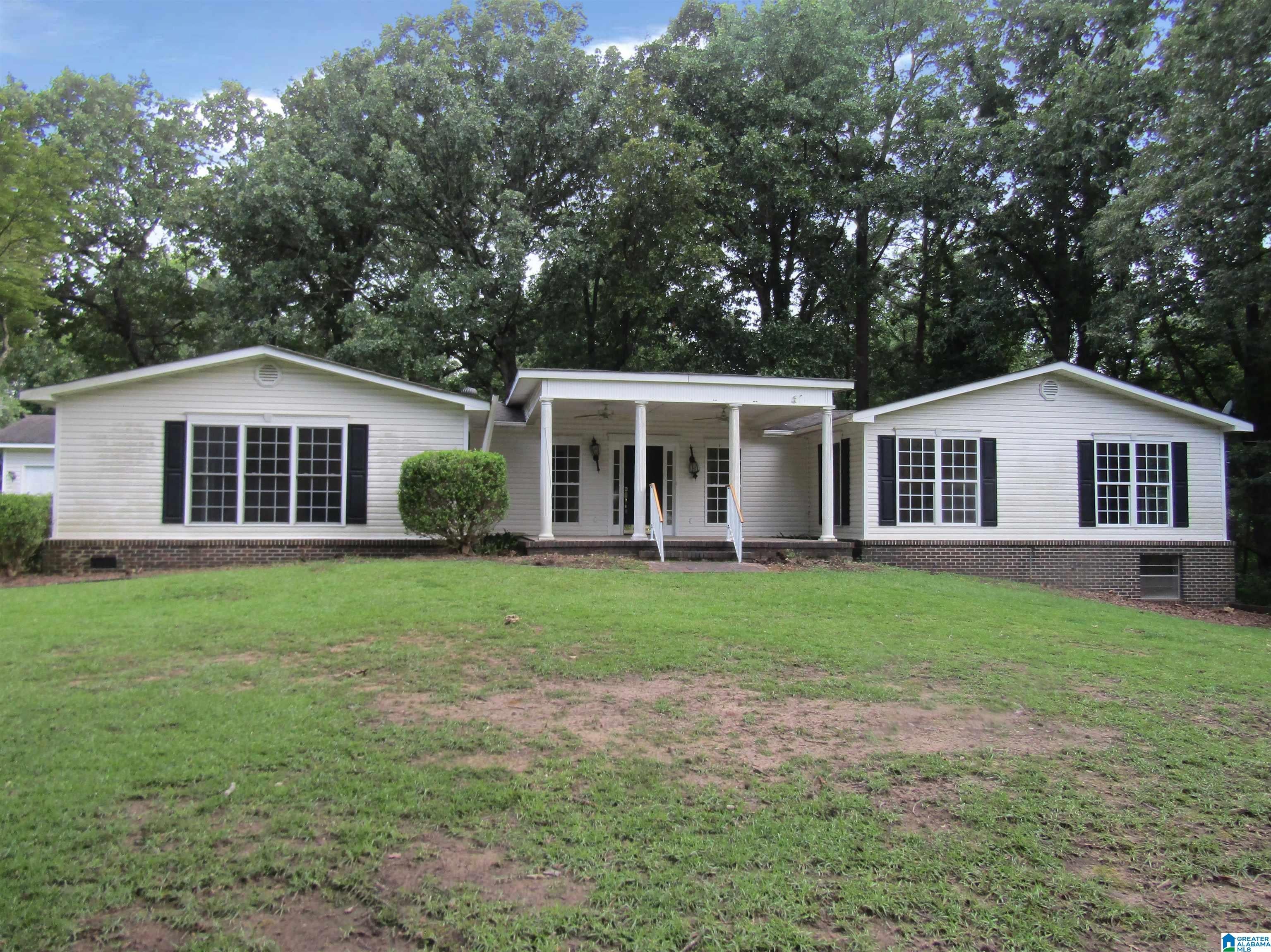 1352 Golden Forest Drive — photo