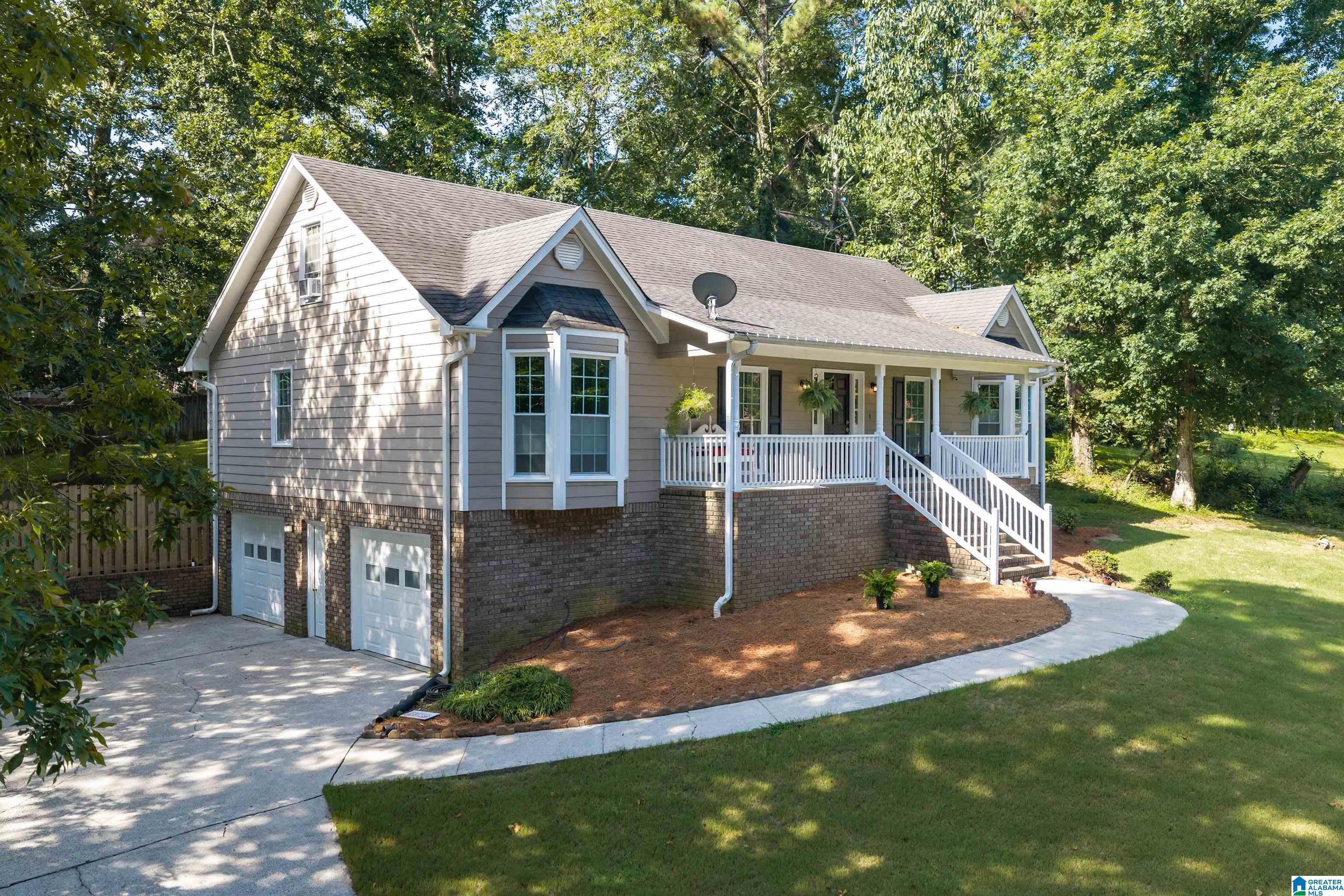 6376 Yellowhammer Drive — photo