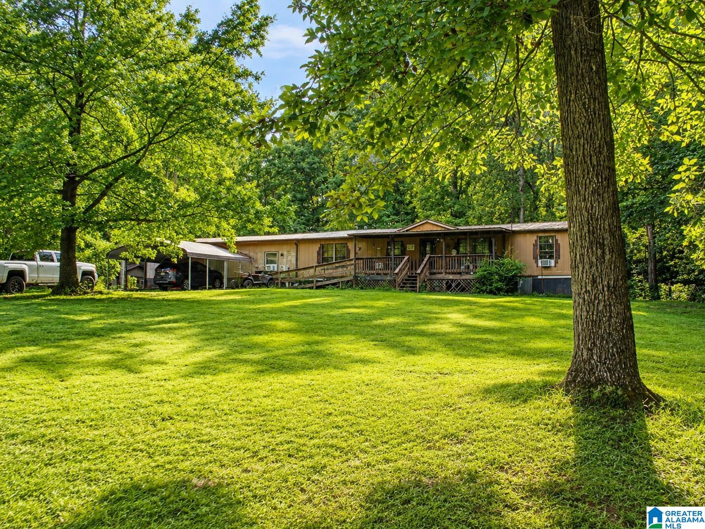 100 Moss Drive — photo