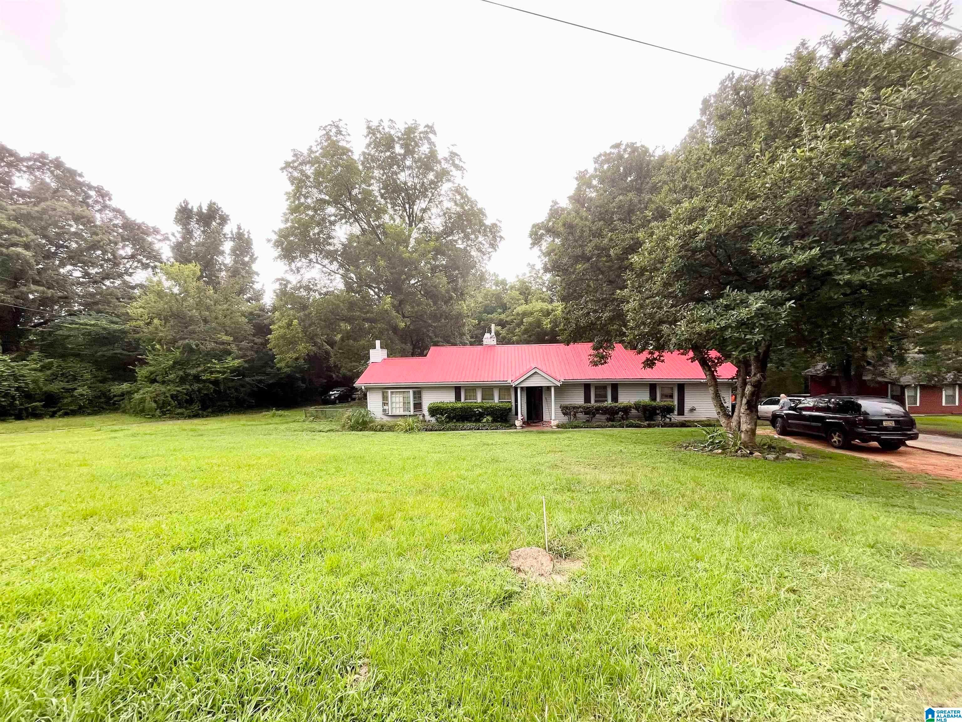 916 Lynndale Lane — photo