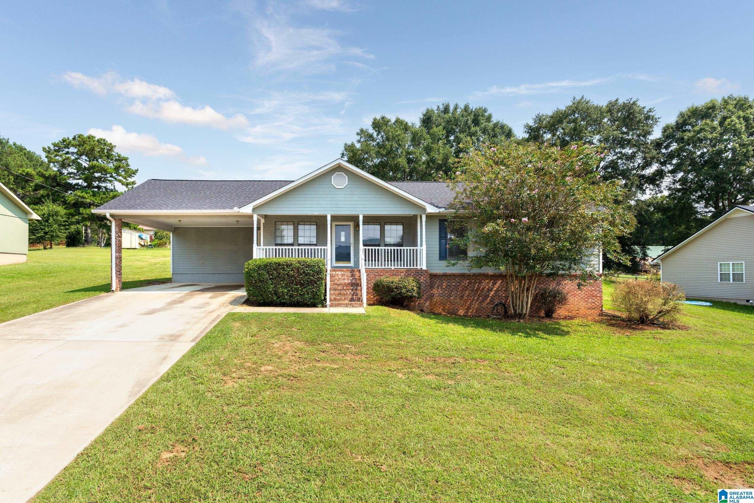 27 Village Drive — photo