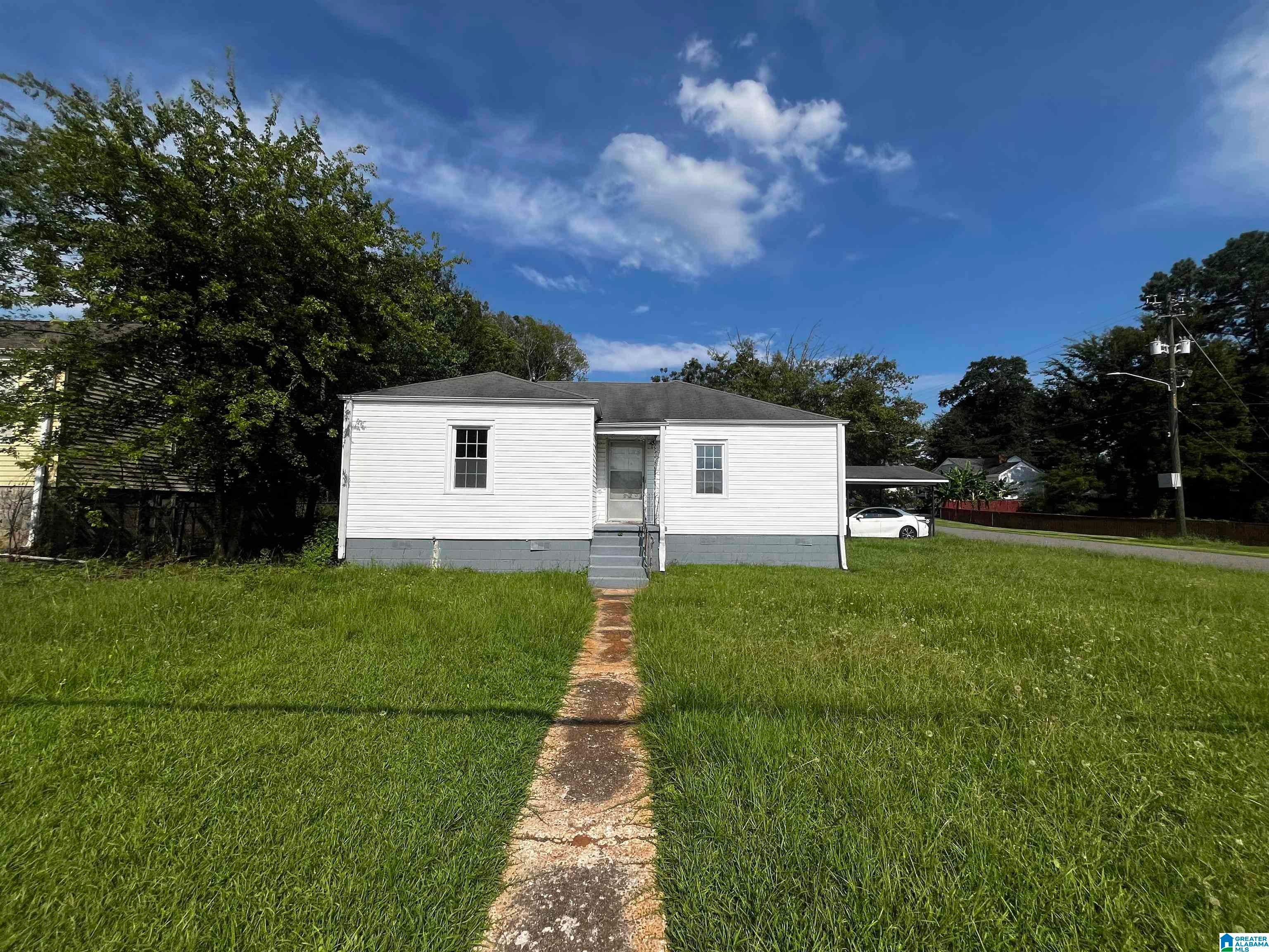2427 Kicker Road — photo
