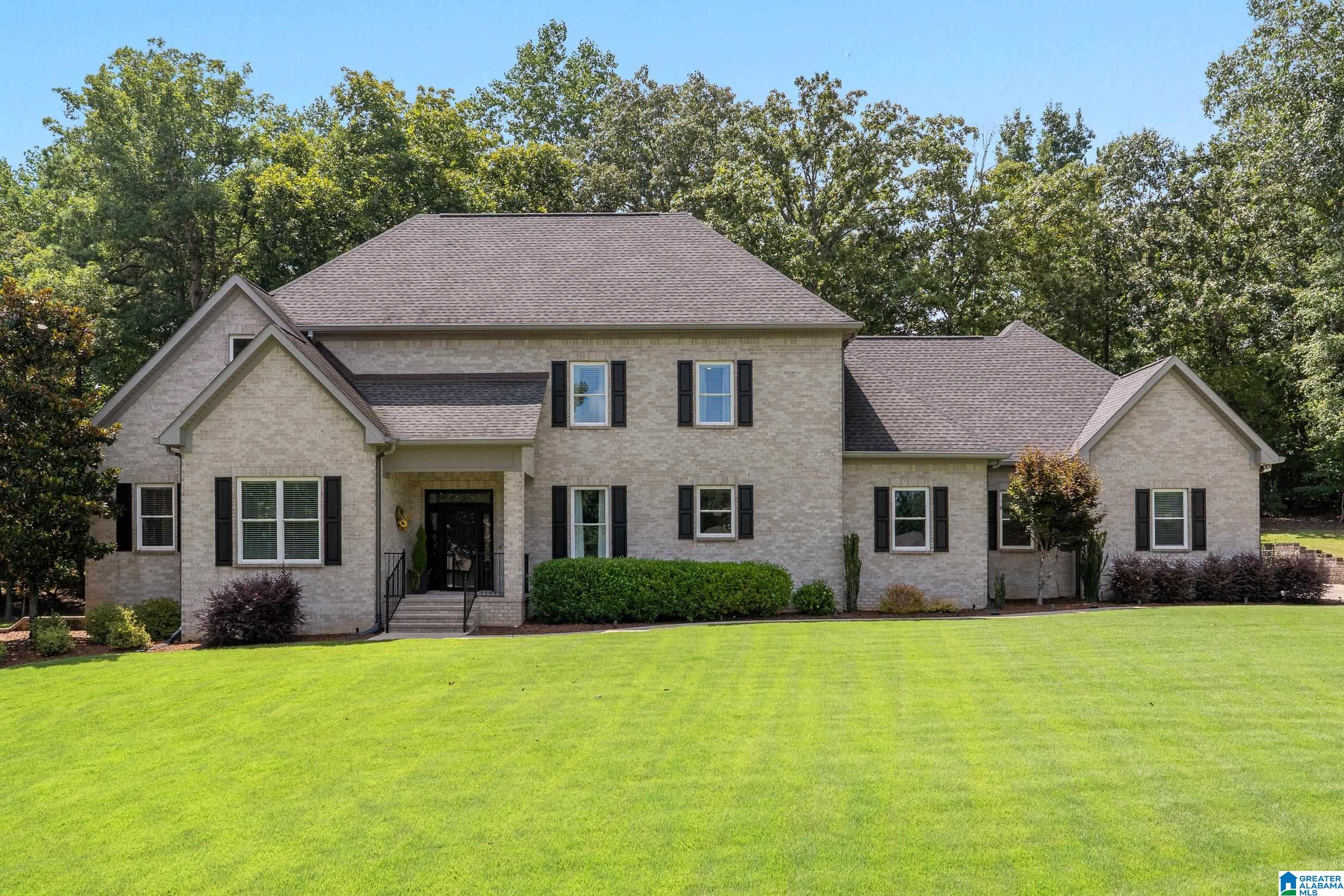 442 S Highland Ridge Lane, Chelsea, AL 35043