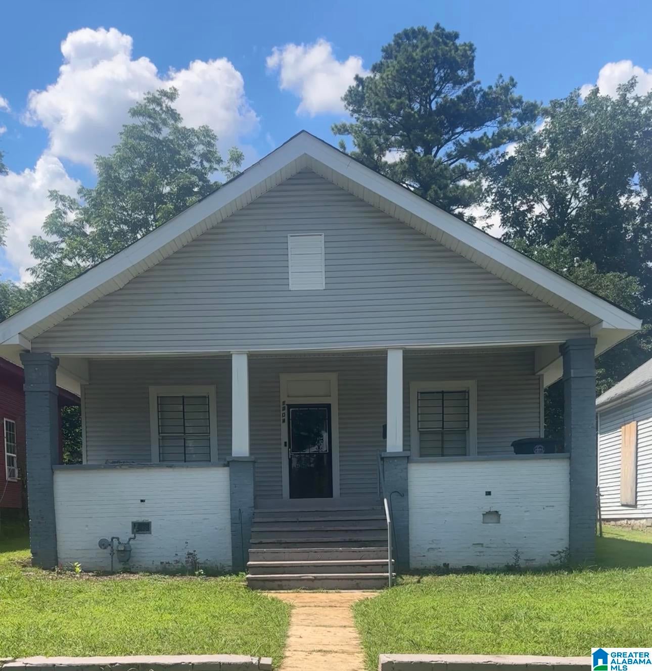 1704 McMillon Avenue SW — photo