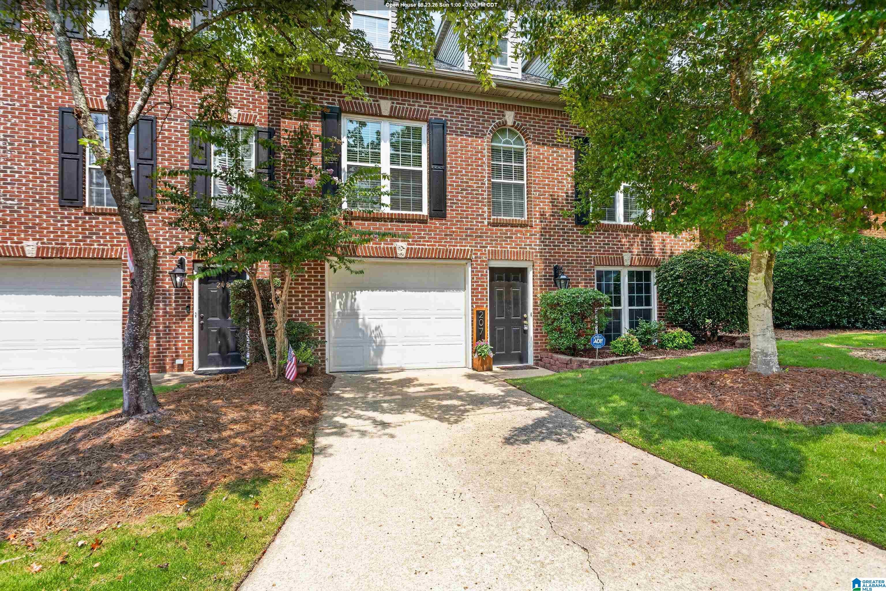 207 Meadow Croft Circle — photo