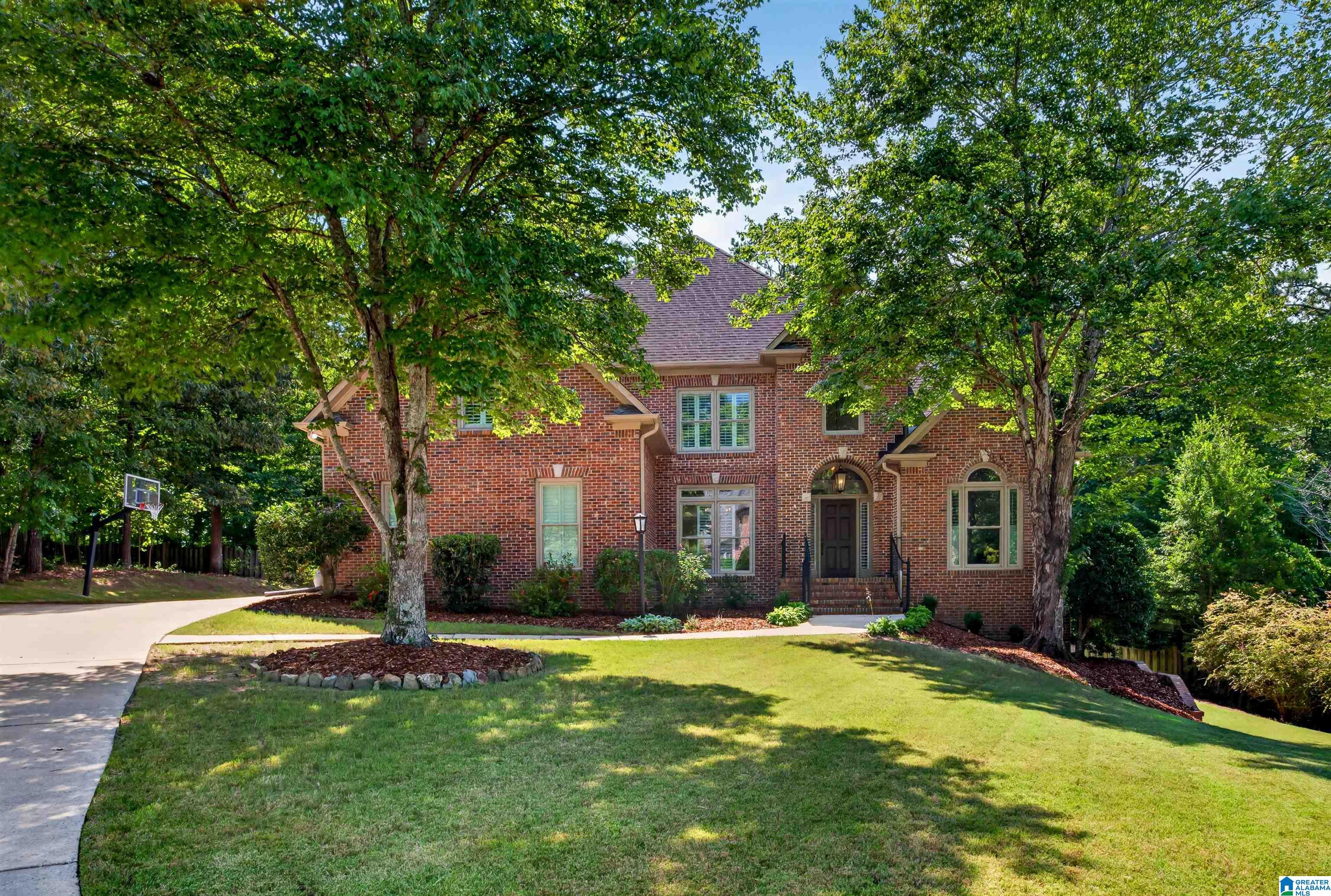 721 Park Ridge Circle — photo