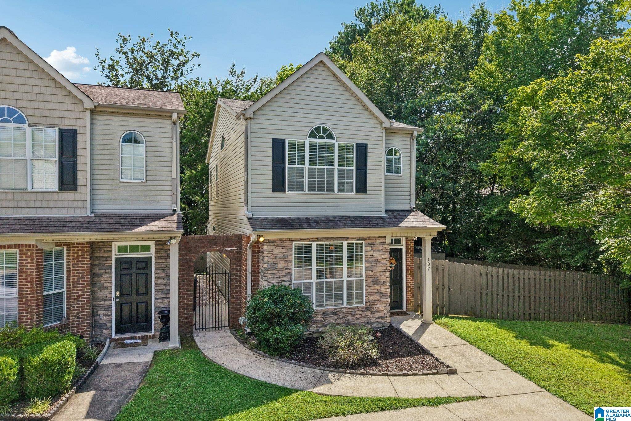107 Calloway Drive — photo