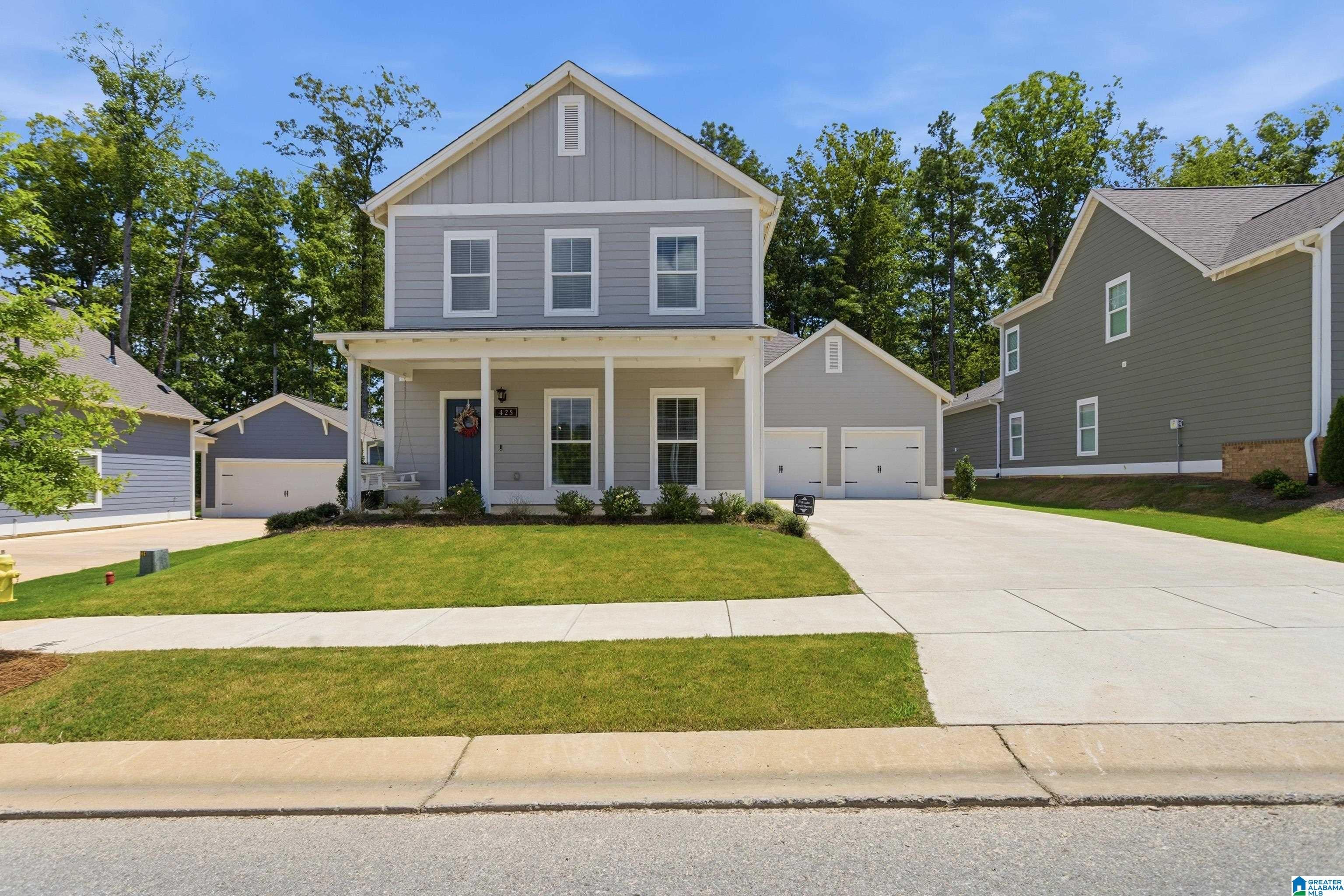 425 Wishford Circle — photo