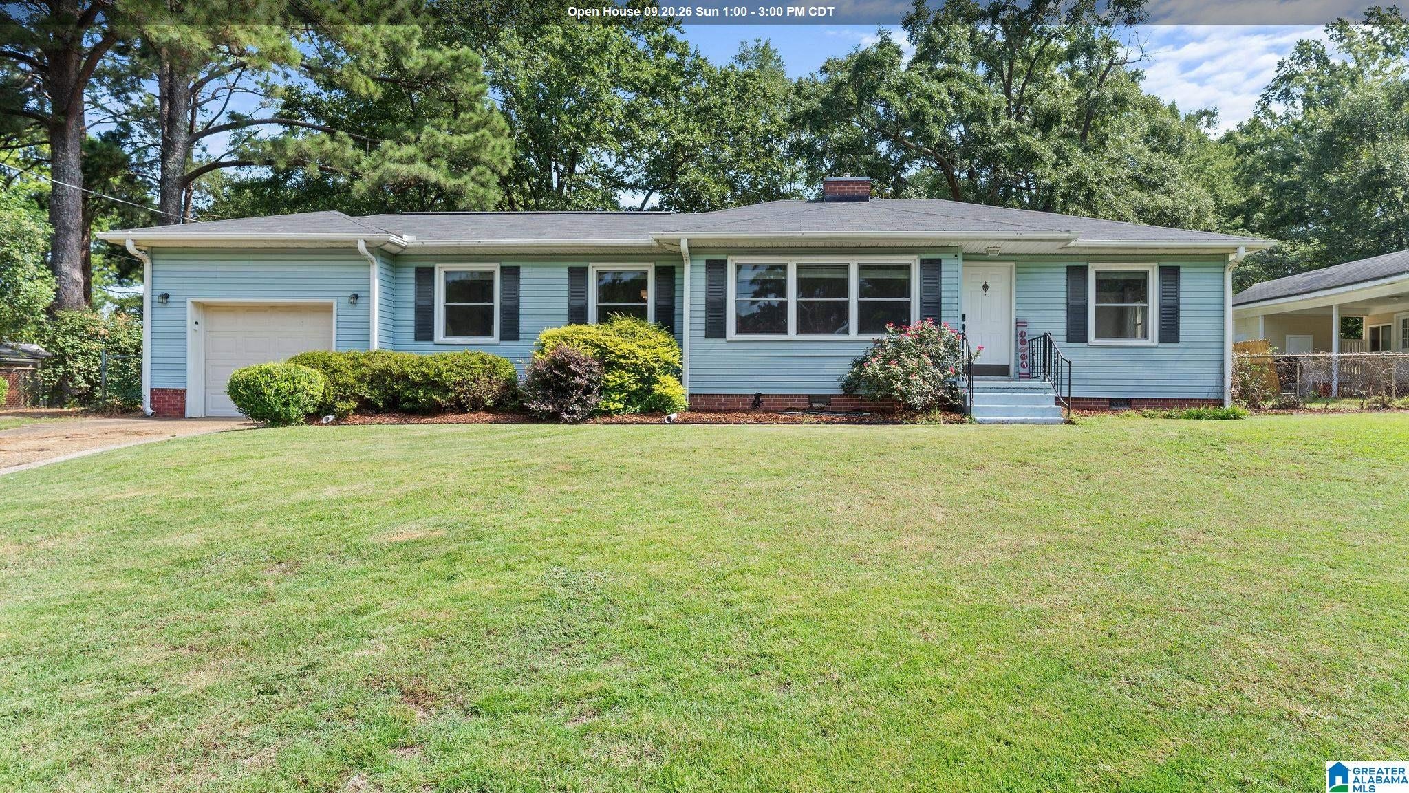 11 Elmira Drive — photo