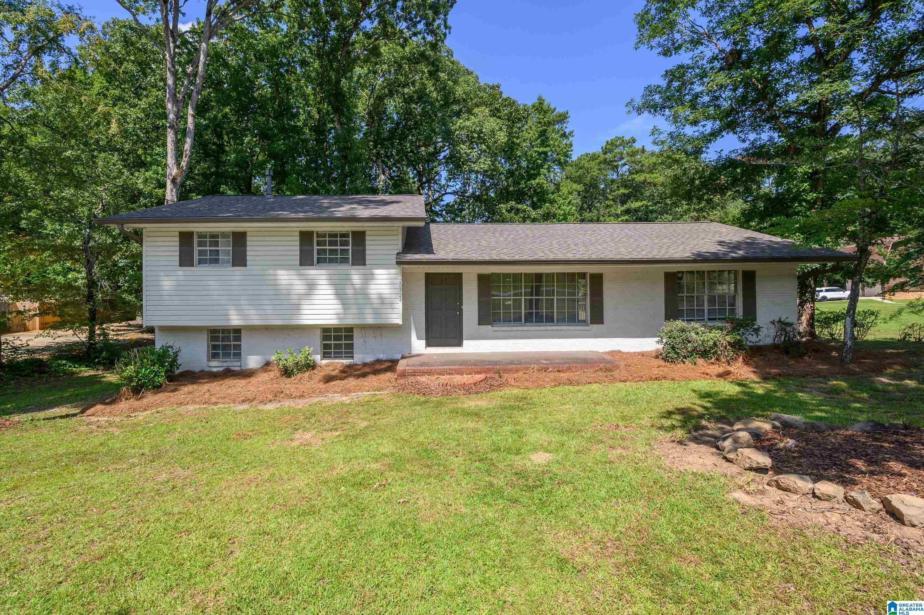 20724 Becky Drive — photo