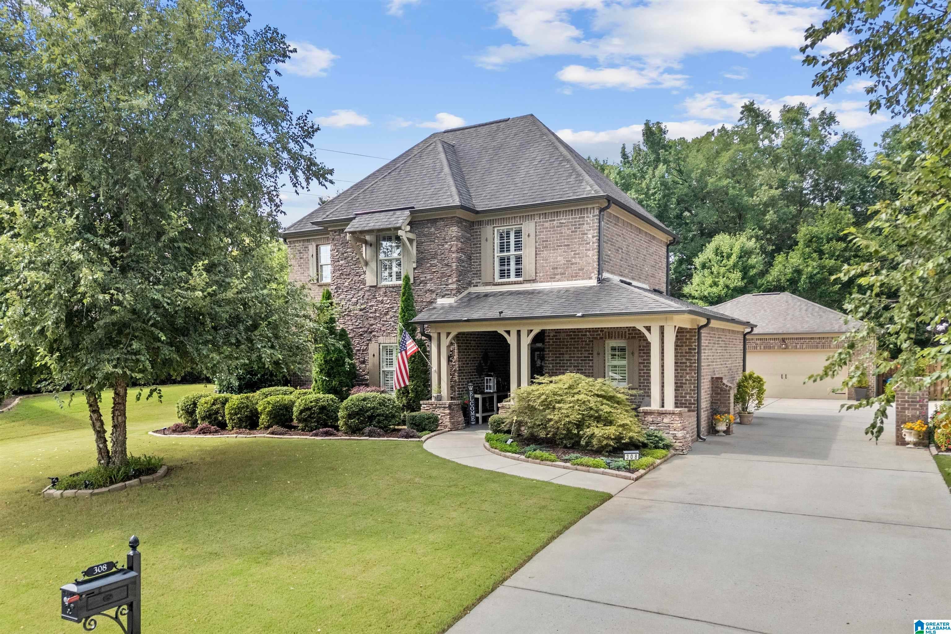 308 Lakewood Circle — photo