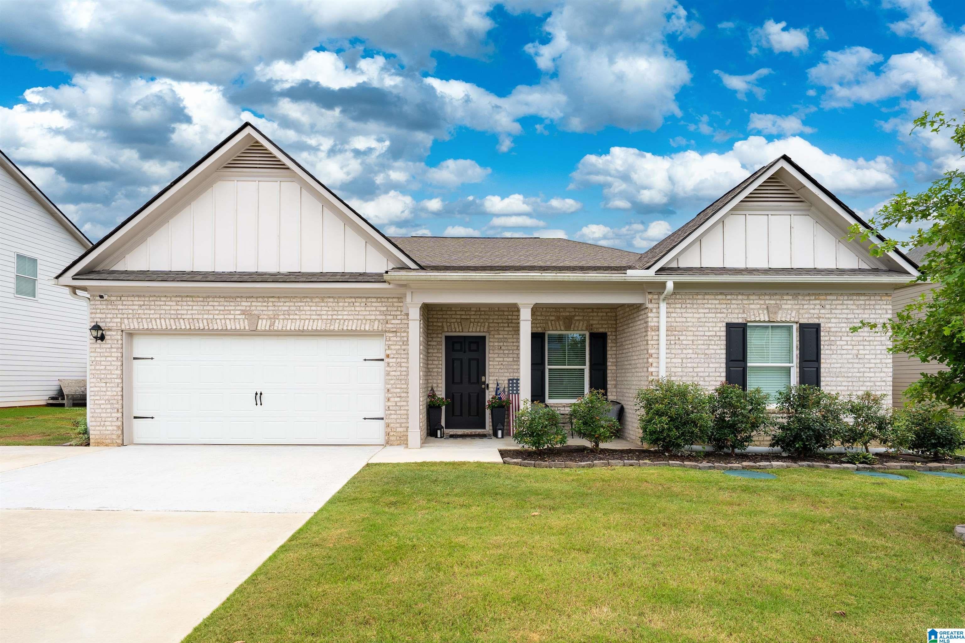 513 Bridlewood Circle — photo