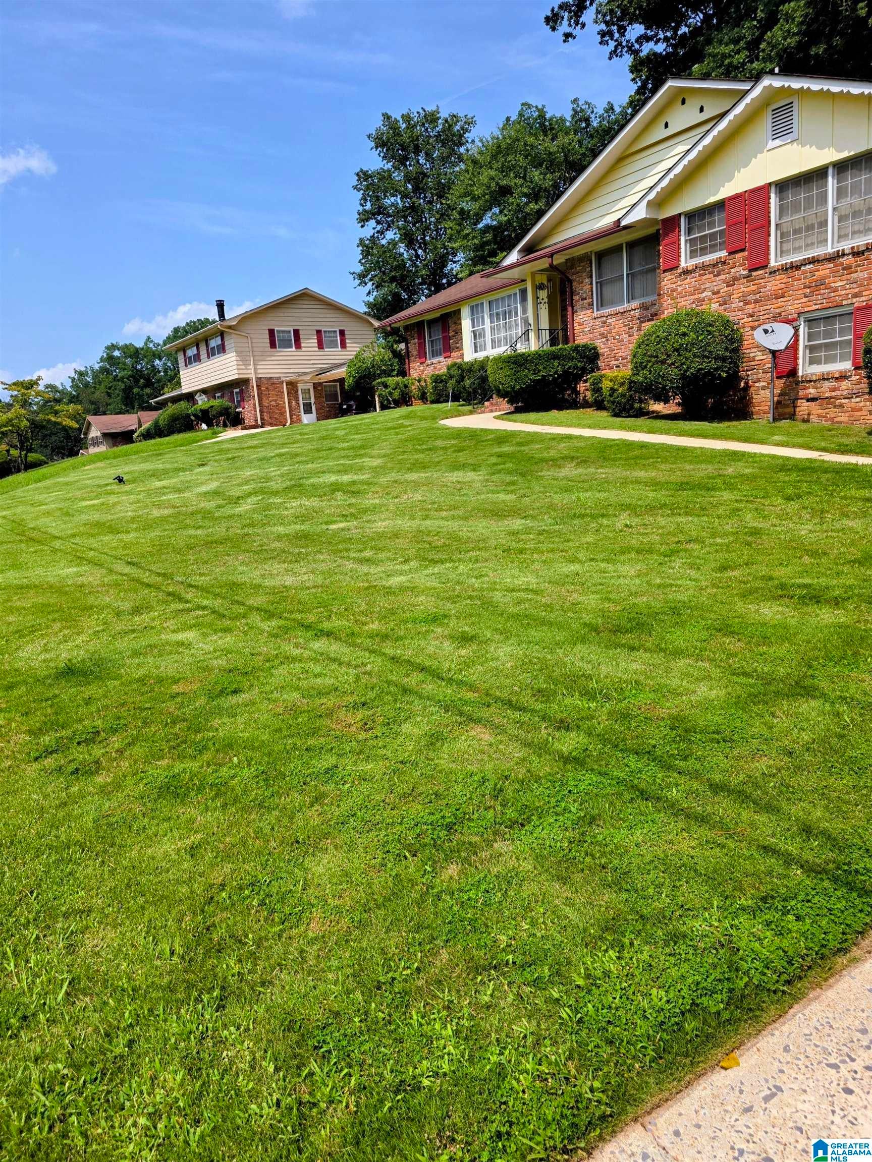 621 Shadywood Drive — photo