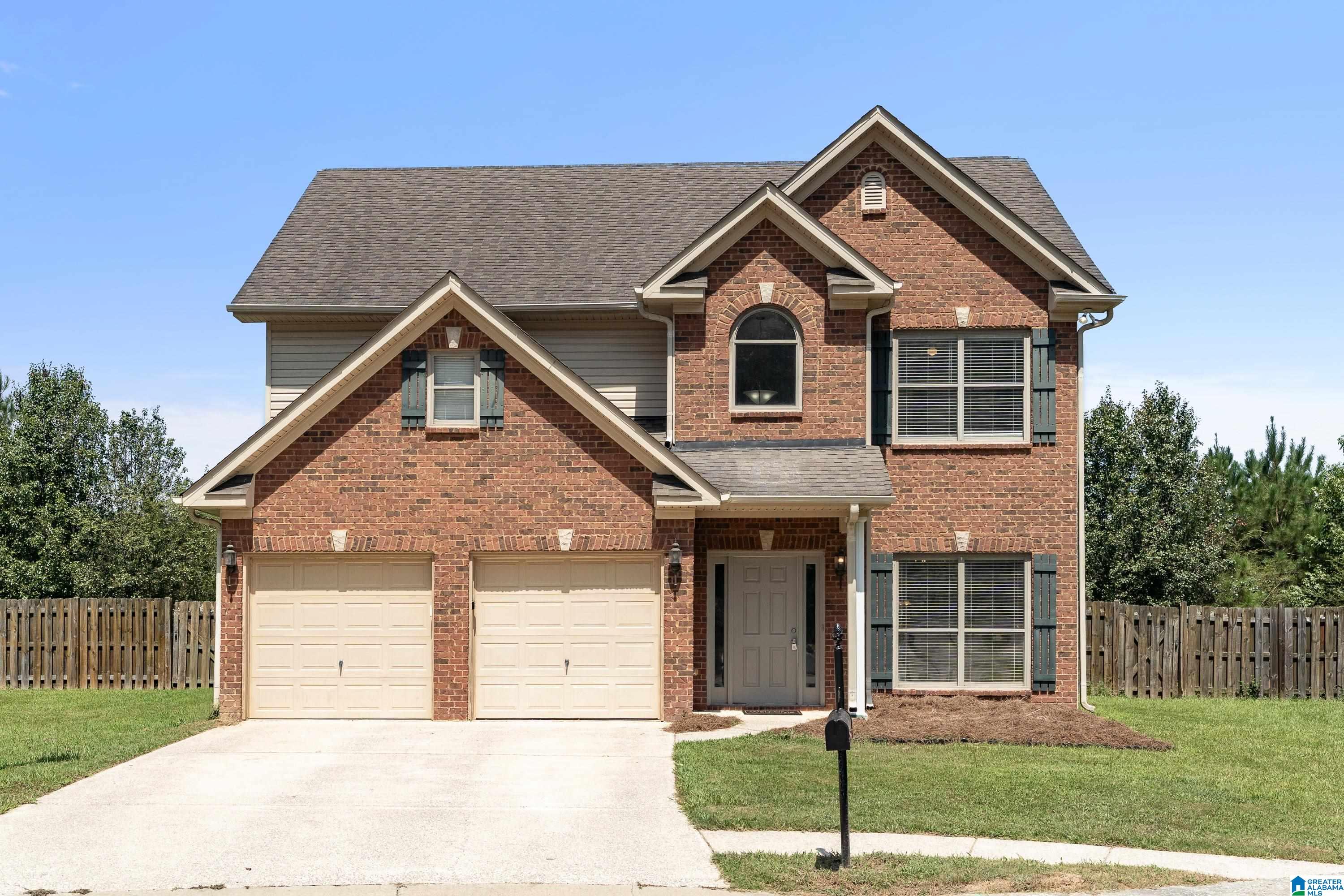 2008 Lake Circle — photo