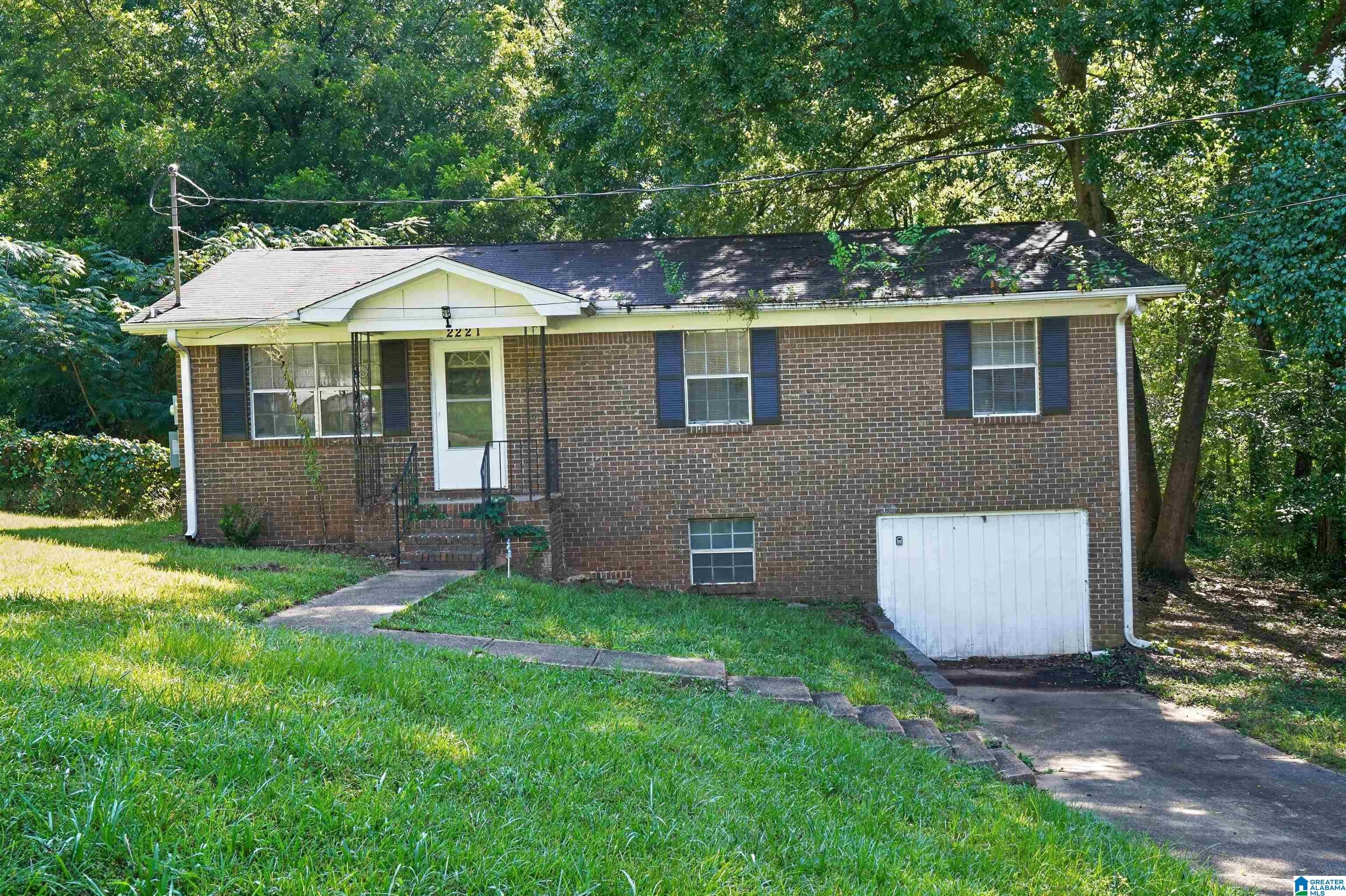 2221 Cynthia Drive — photo