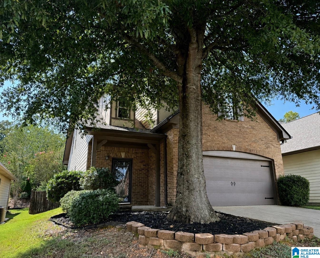 1266 Washington Drive — photo