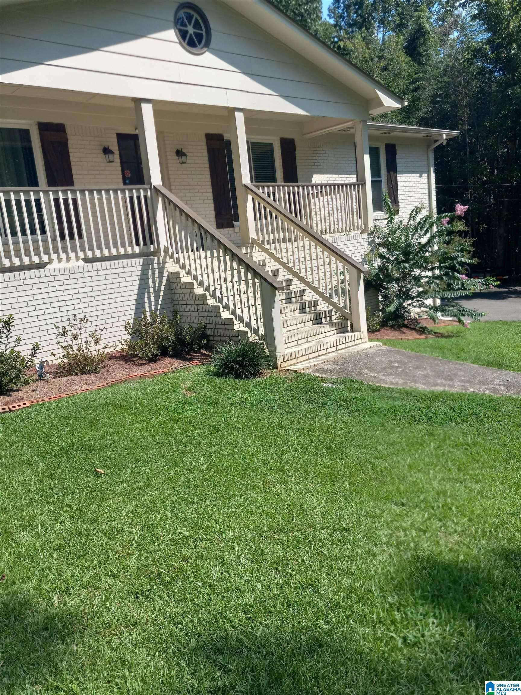 360 Crosshill Lane — photo