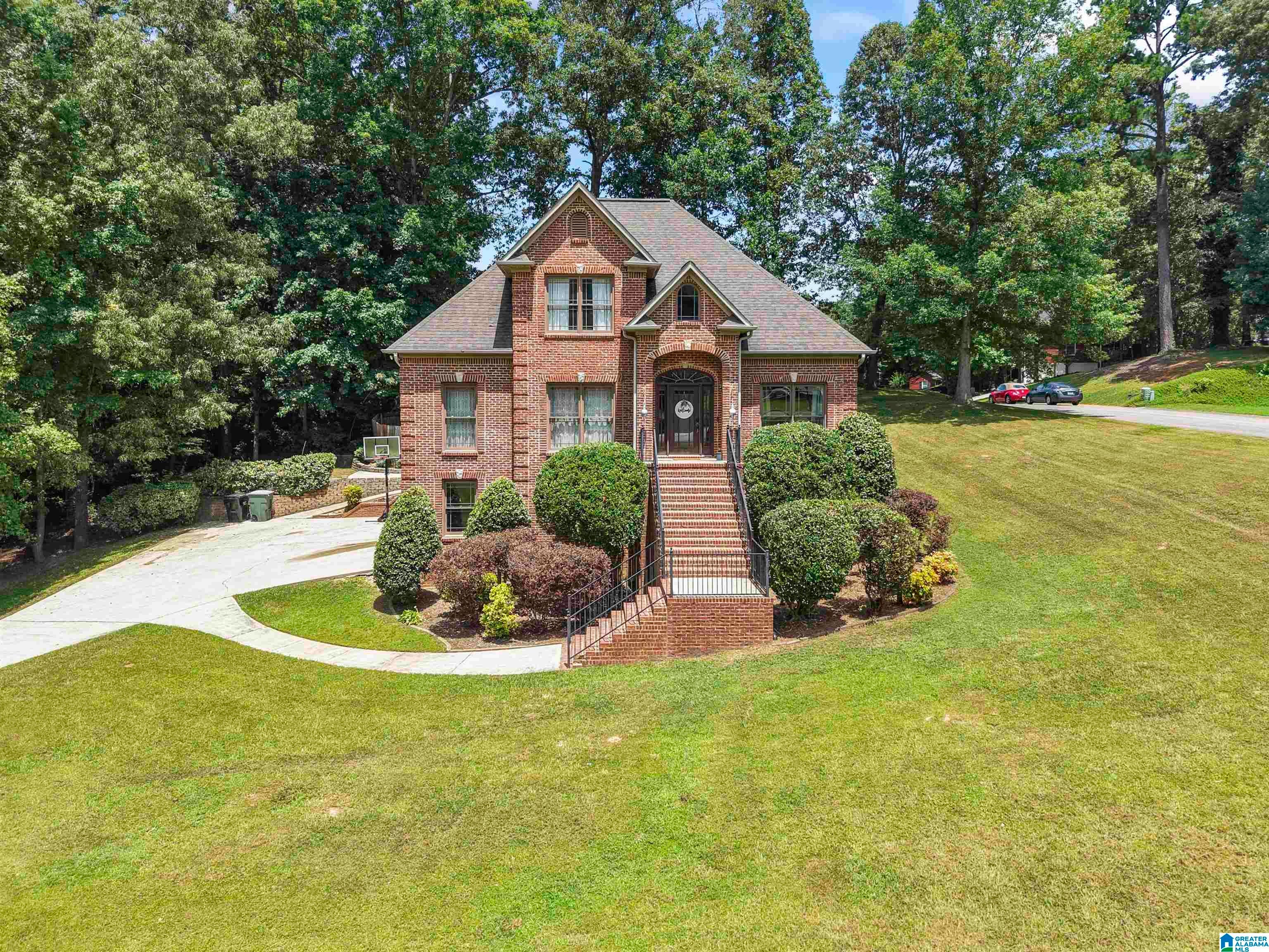 1416 Acorn Way — photo
