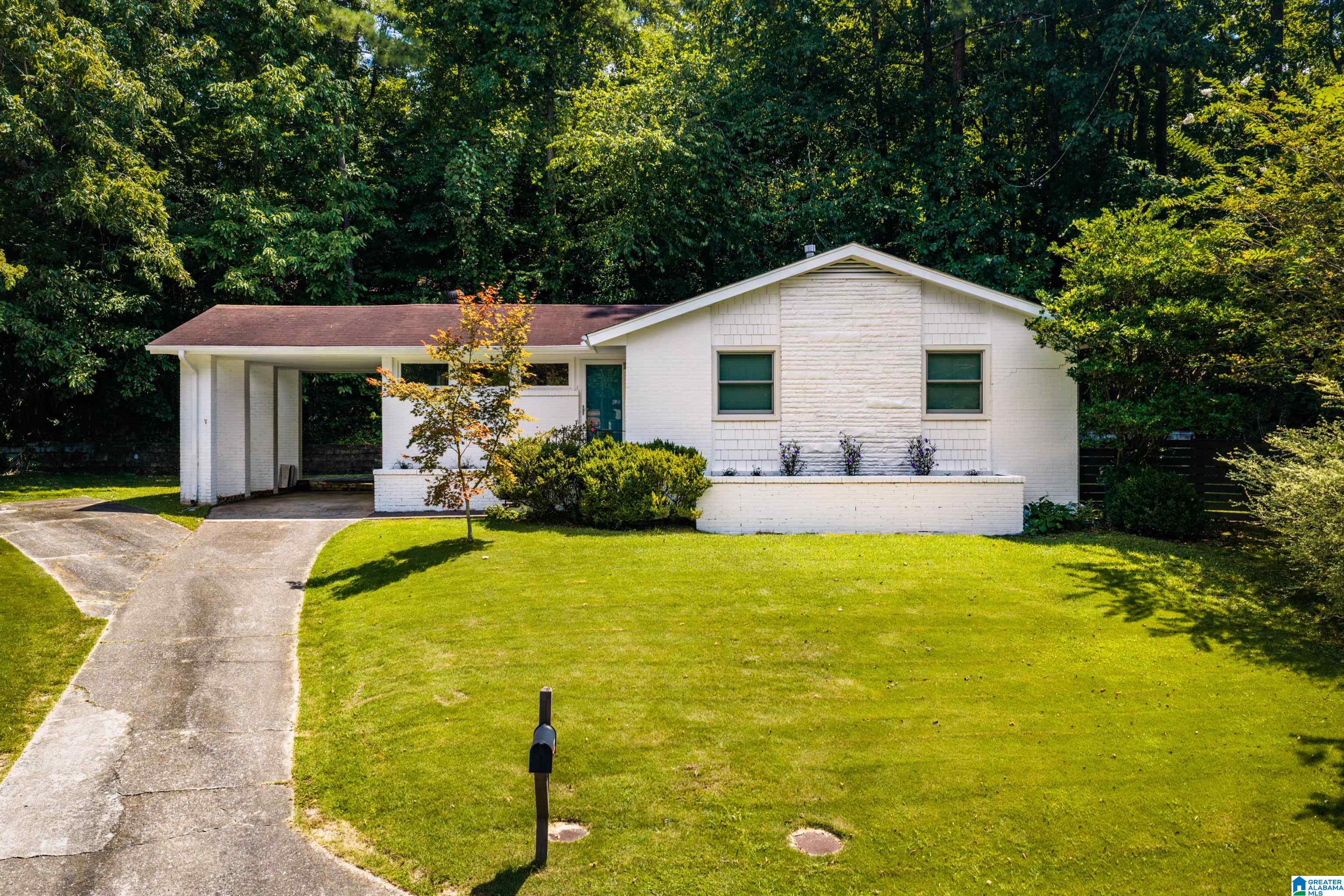 661 Bourbon Circle — photo