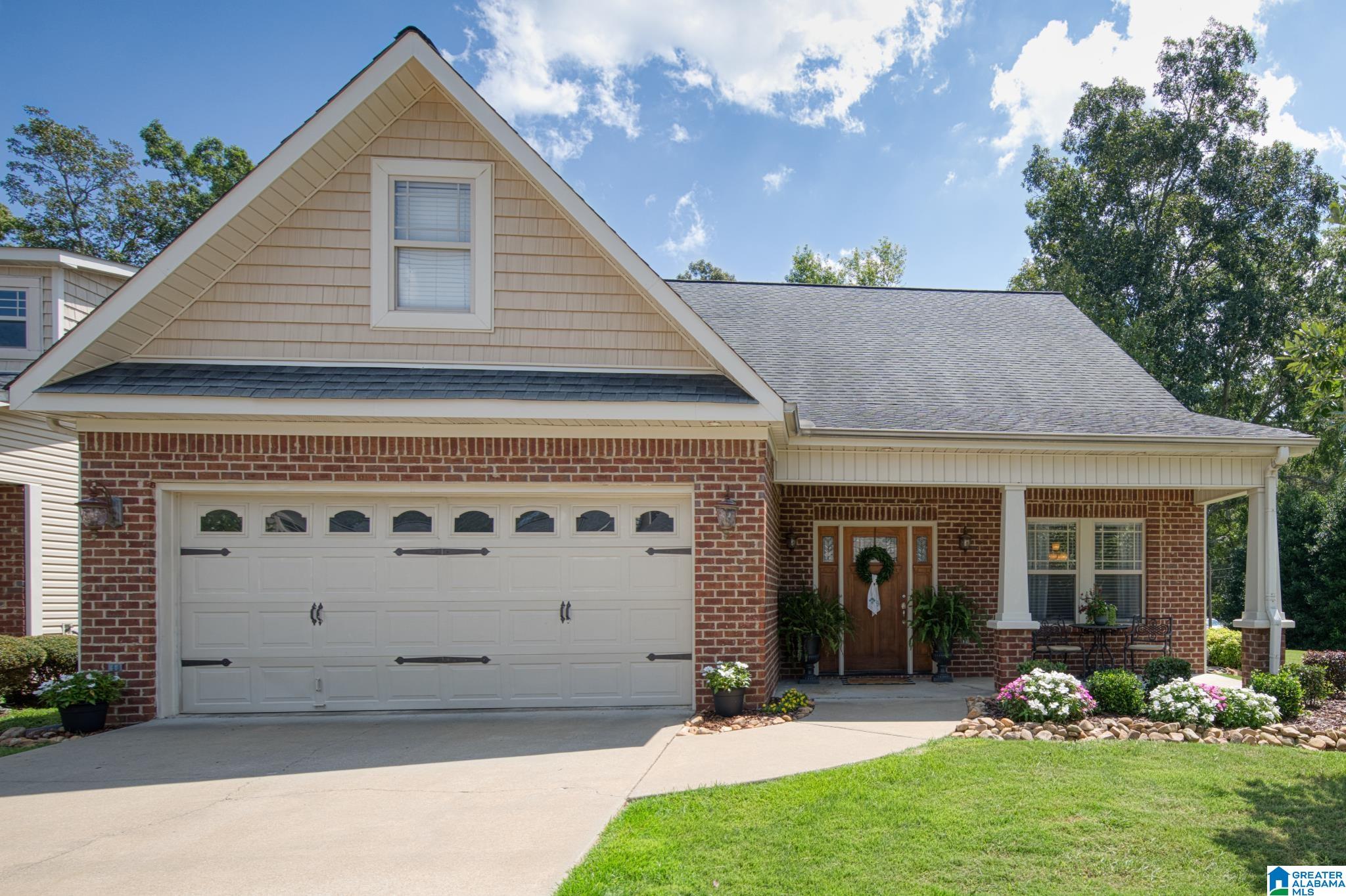 3 Cobblestone Drive — photo