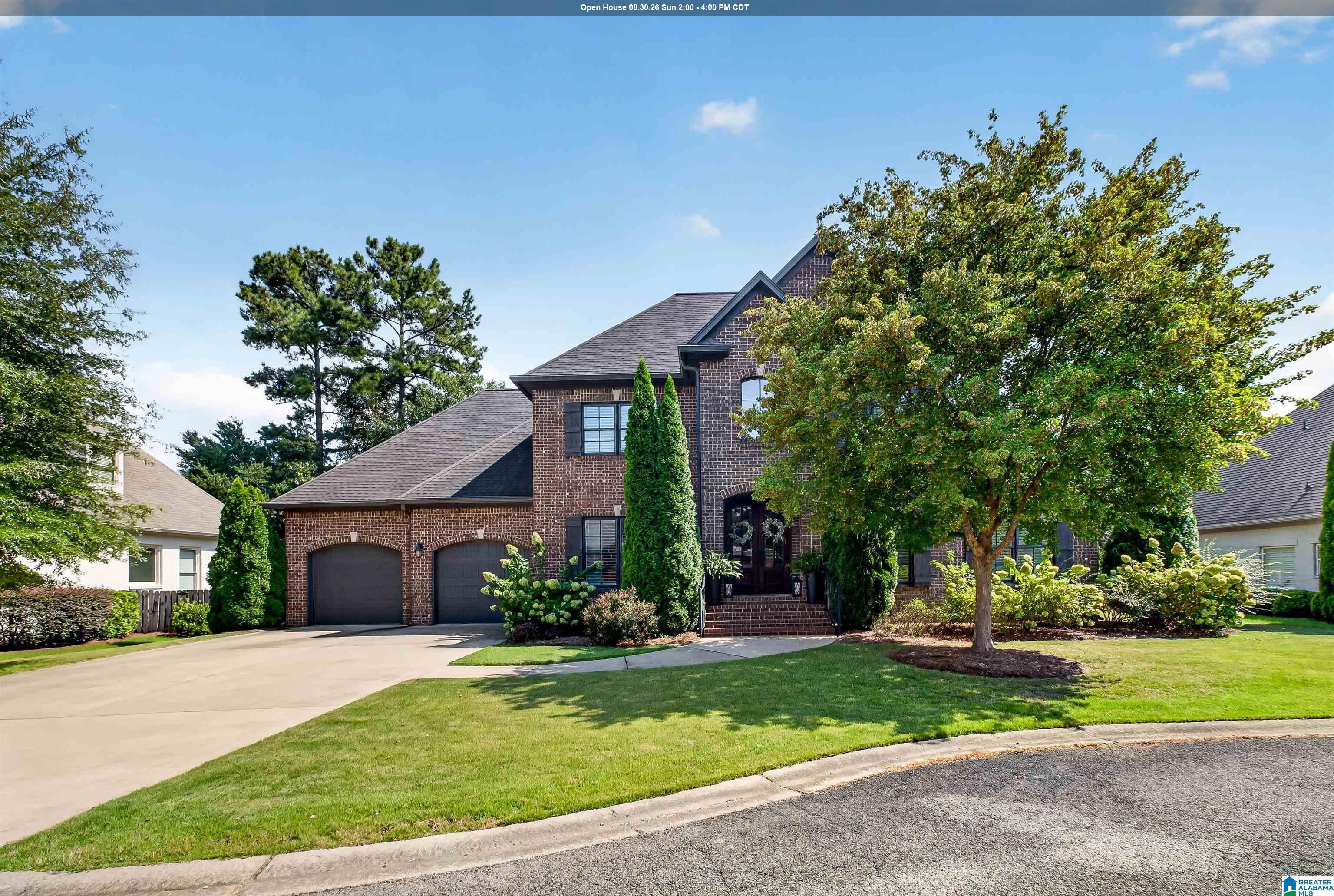 4271 Hamlin Place — photo