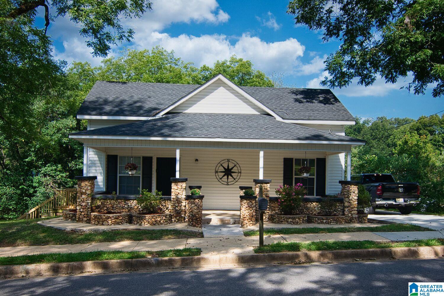 1868 Lane Drive — photo