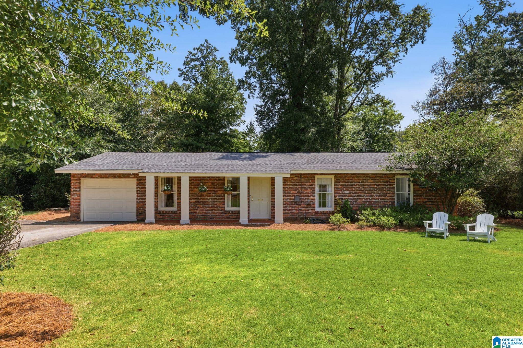 4044 Meadowview Circle — photo