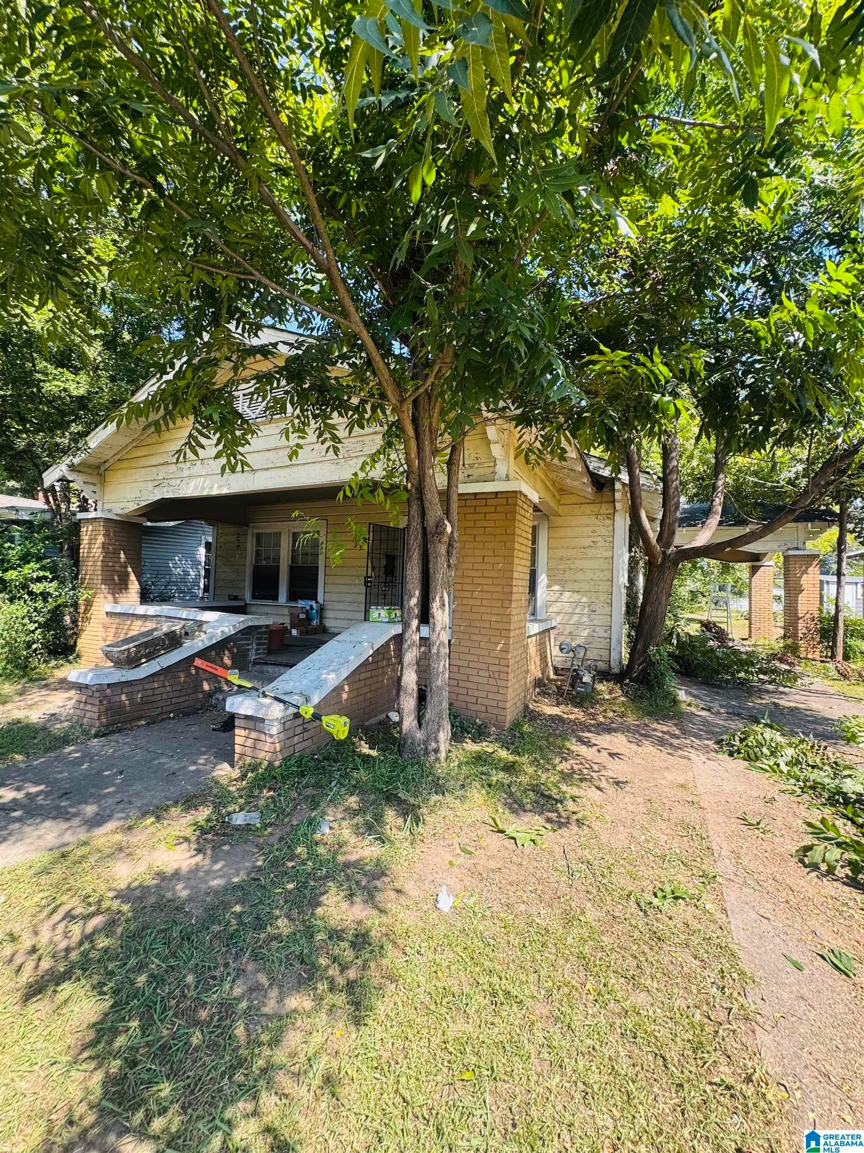 1808 Princeton Court SW — photo