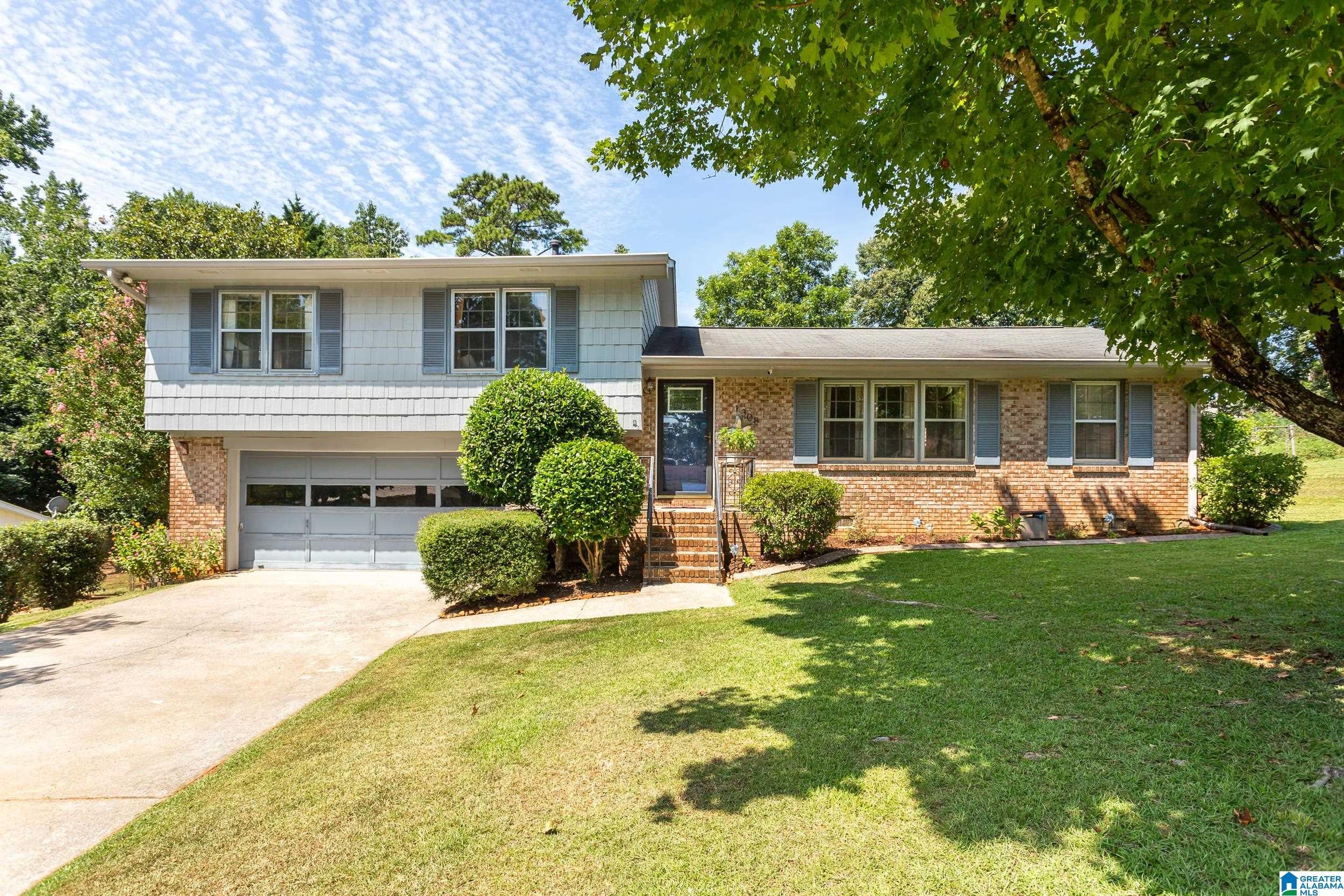 1308 Conger Road — photo