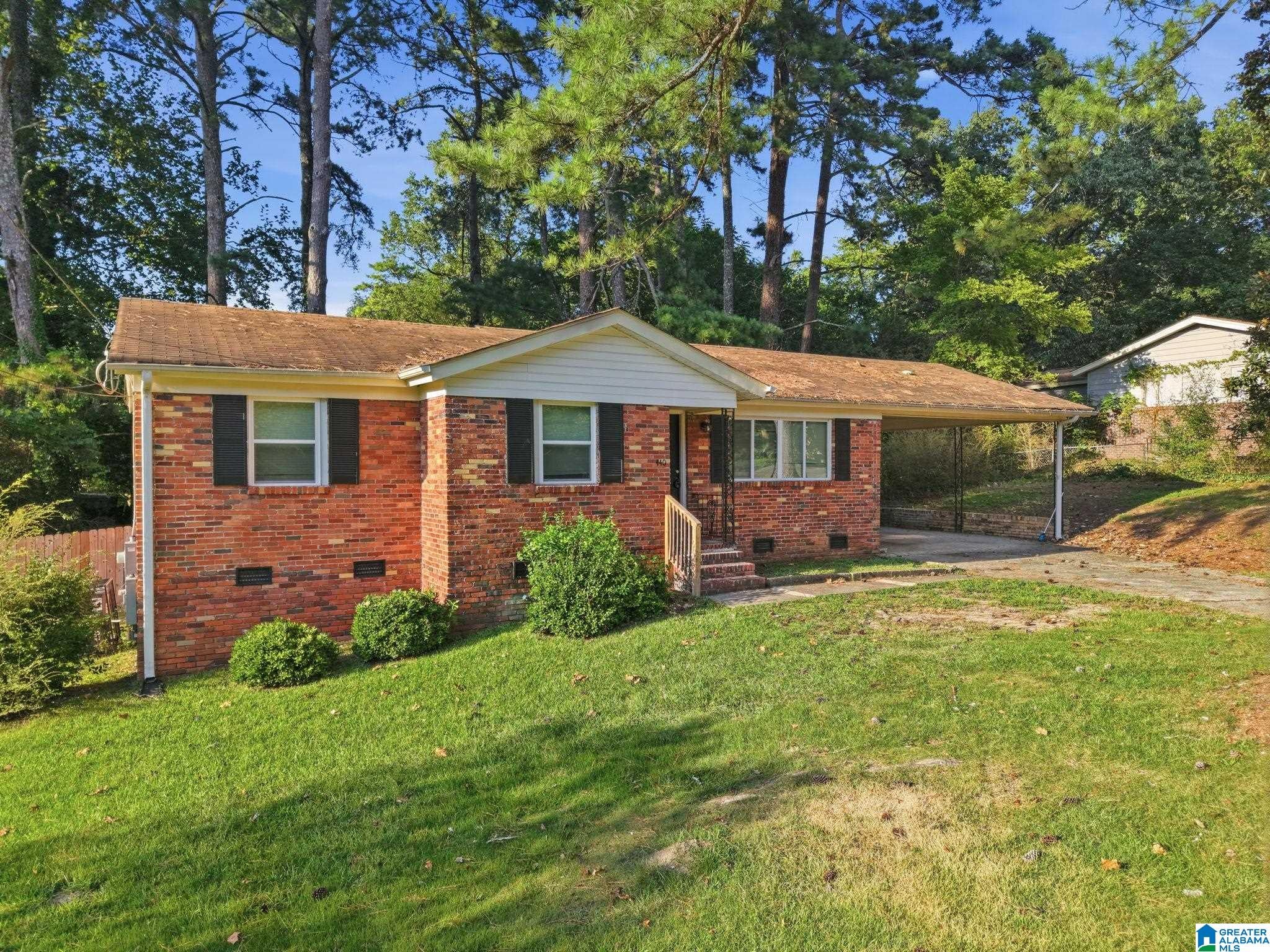 440 Burgundy Road — photo