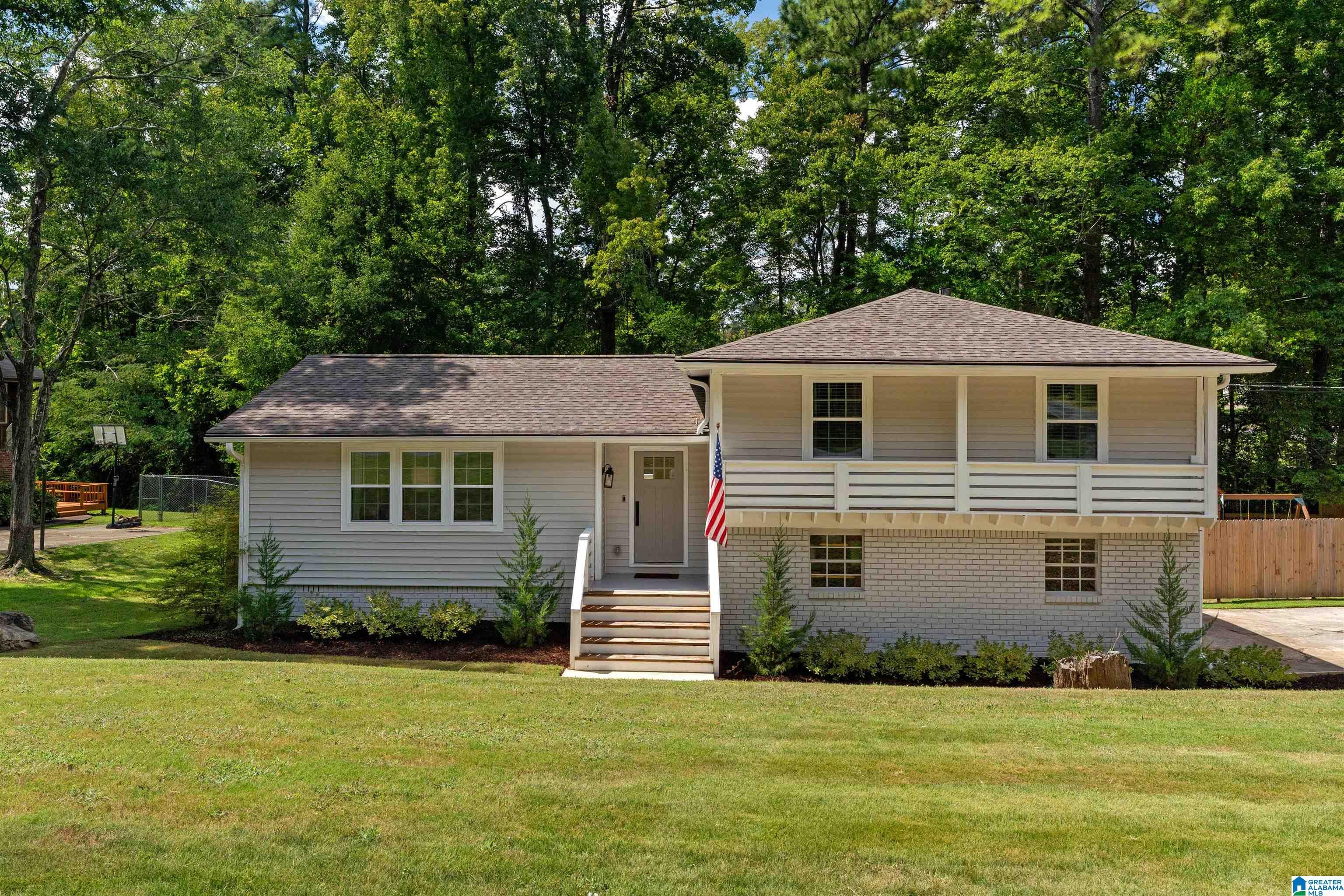 2295 Woodcreek Drive — photo