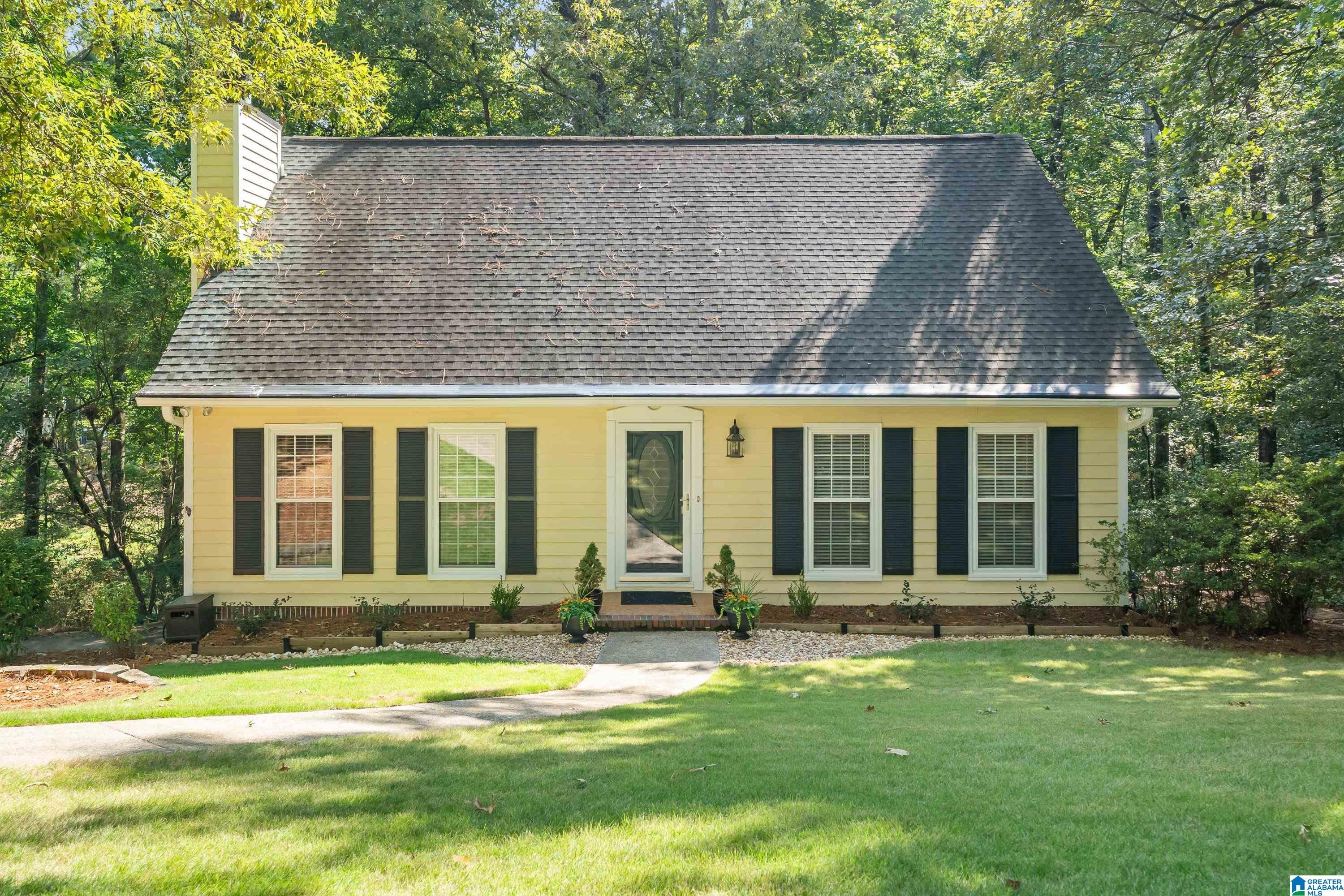 2104 Crossridge Lane — photo