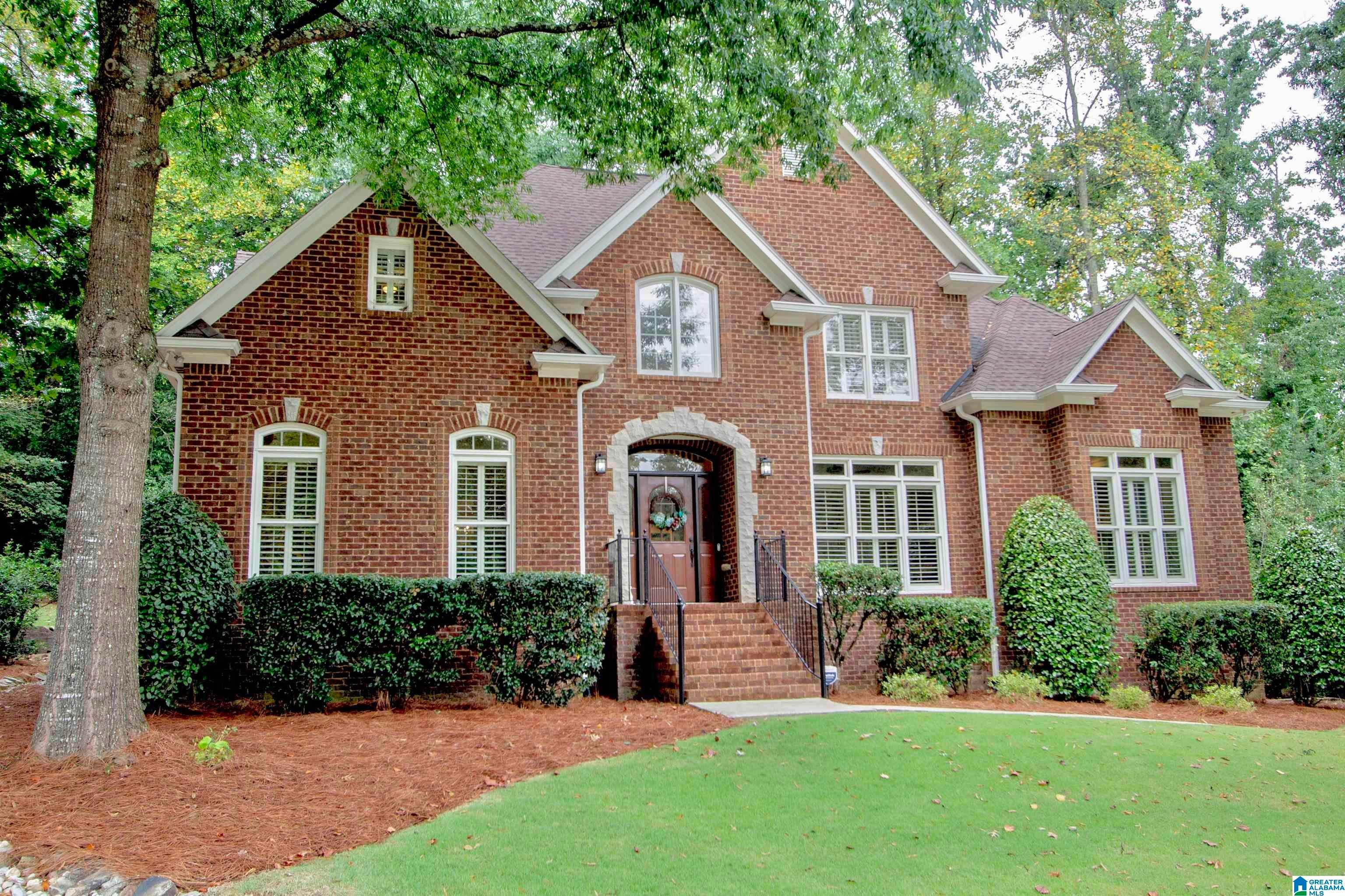 990 Cobble Creek Drive — photo