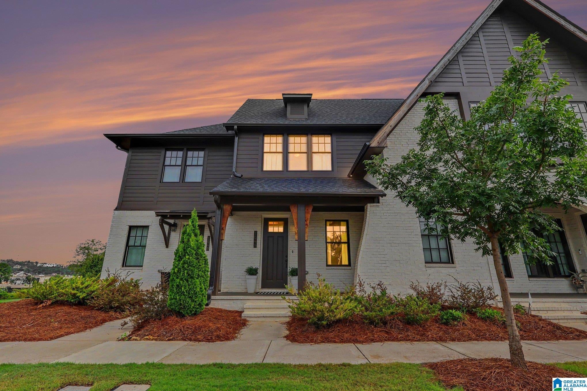 1046 Windsor Drive — photo