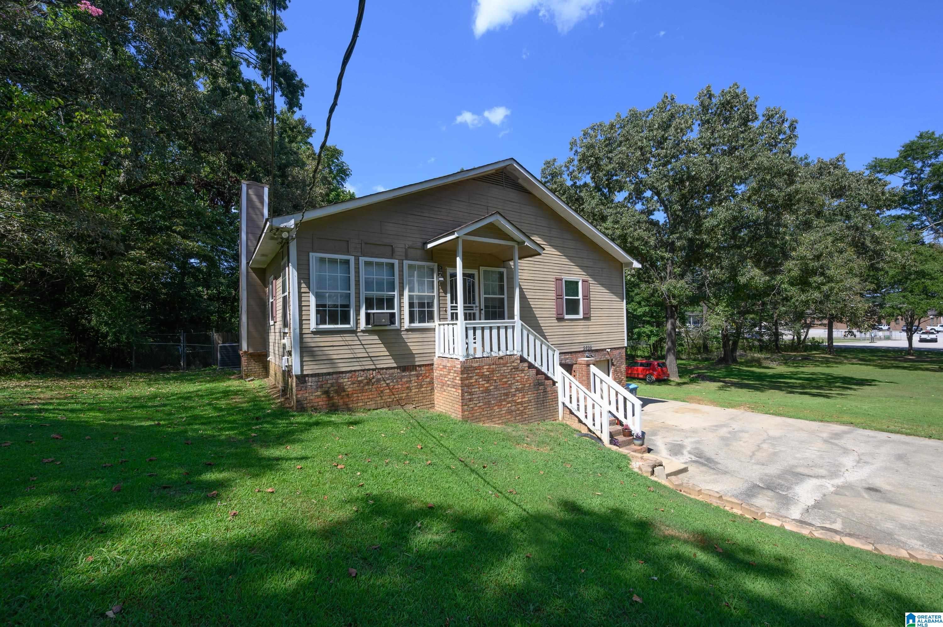 2528 Rhody Drive — photo