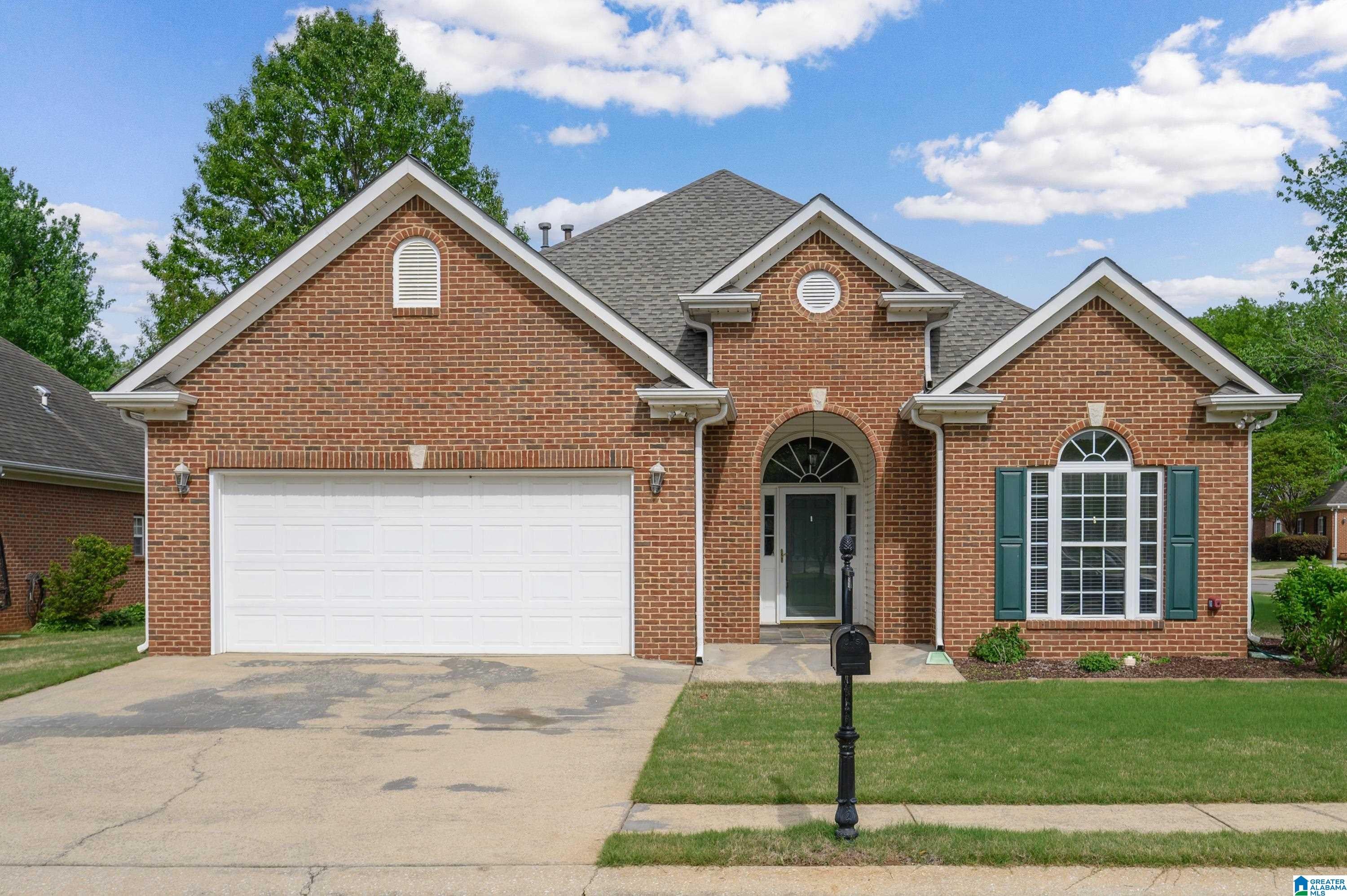 5816 Highgrove Circle — photo