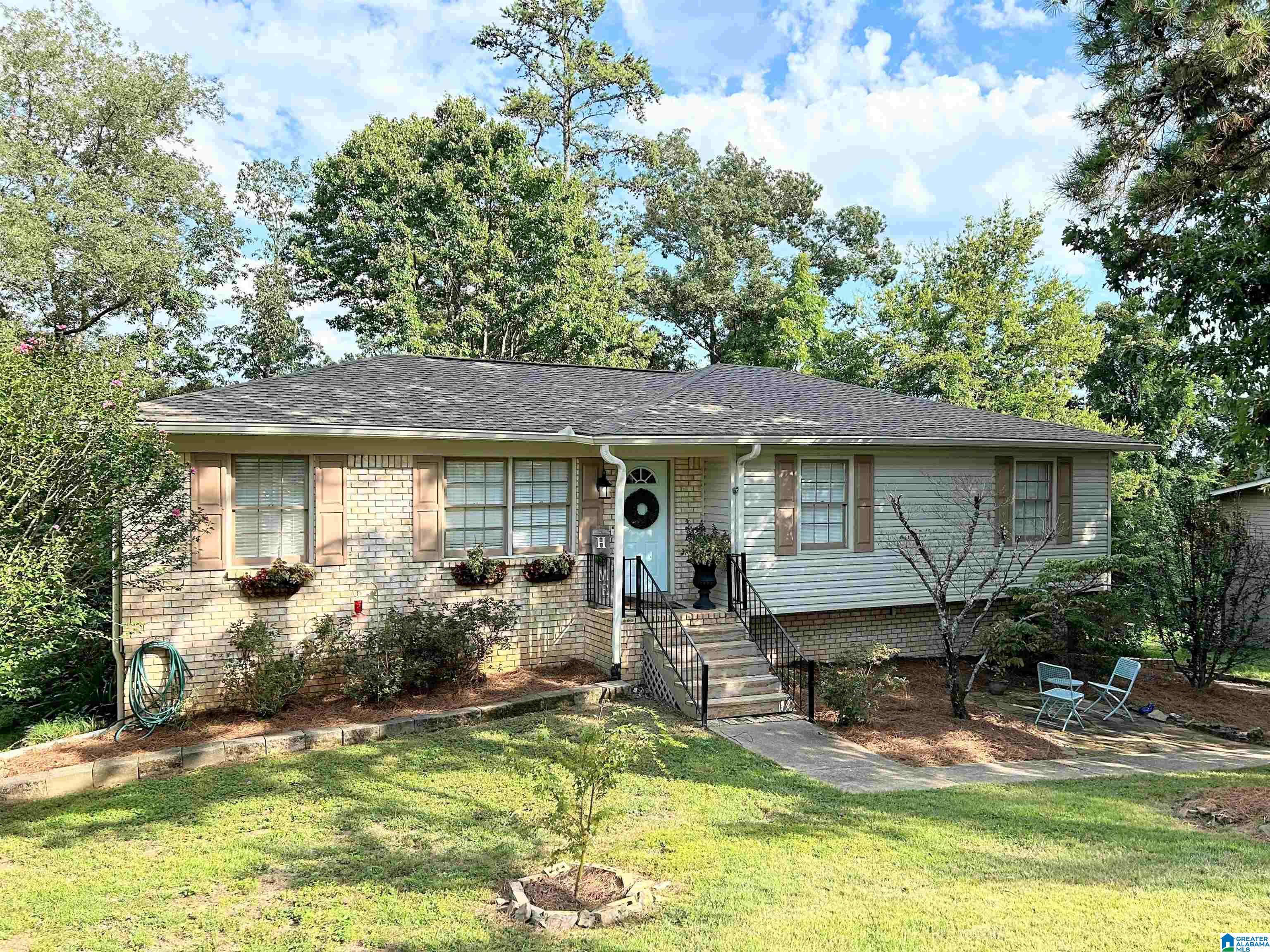 3909 Rock Ridge Road — photo