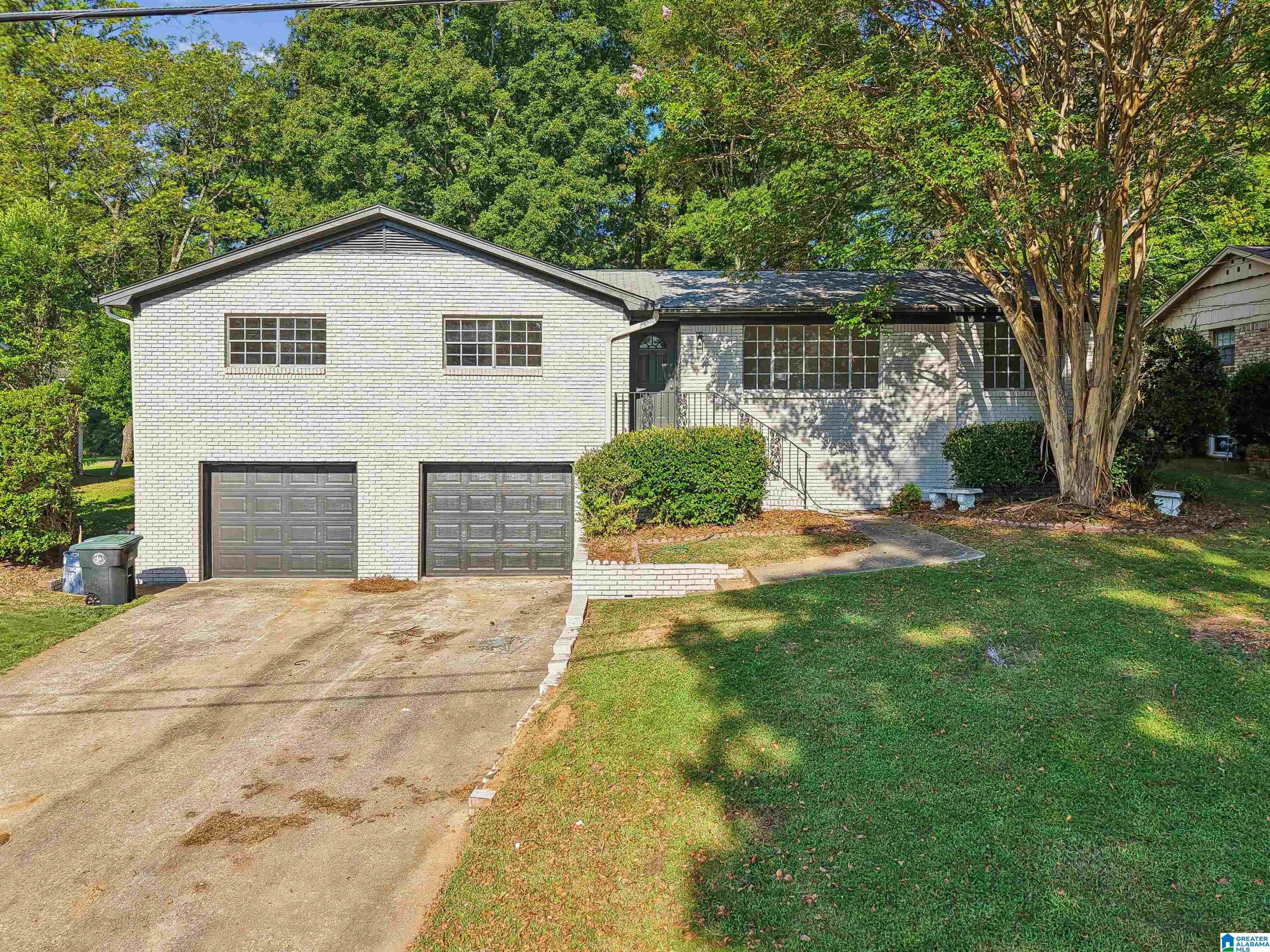 828 Jeffery Lane — photo