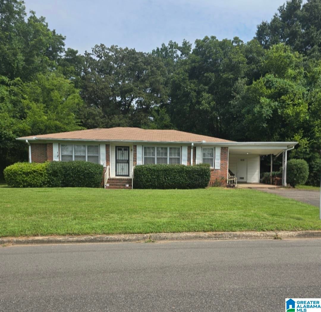 556 Goldenrod Drive — photo