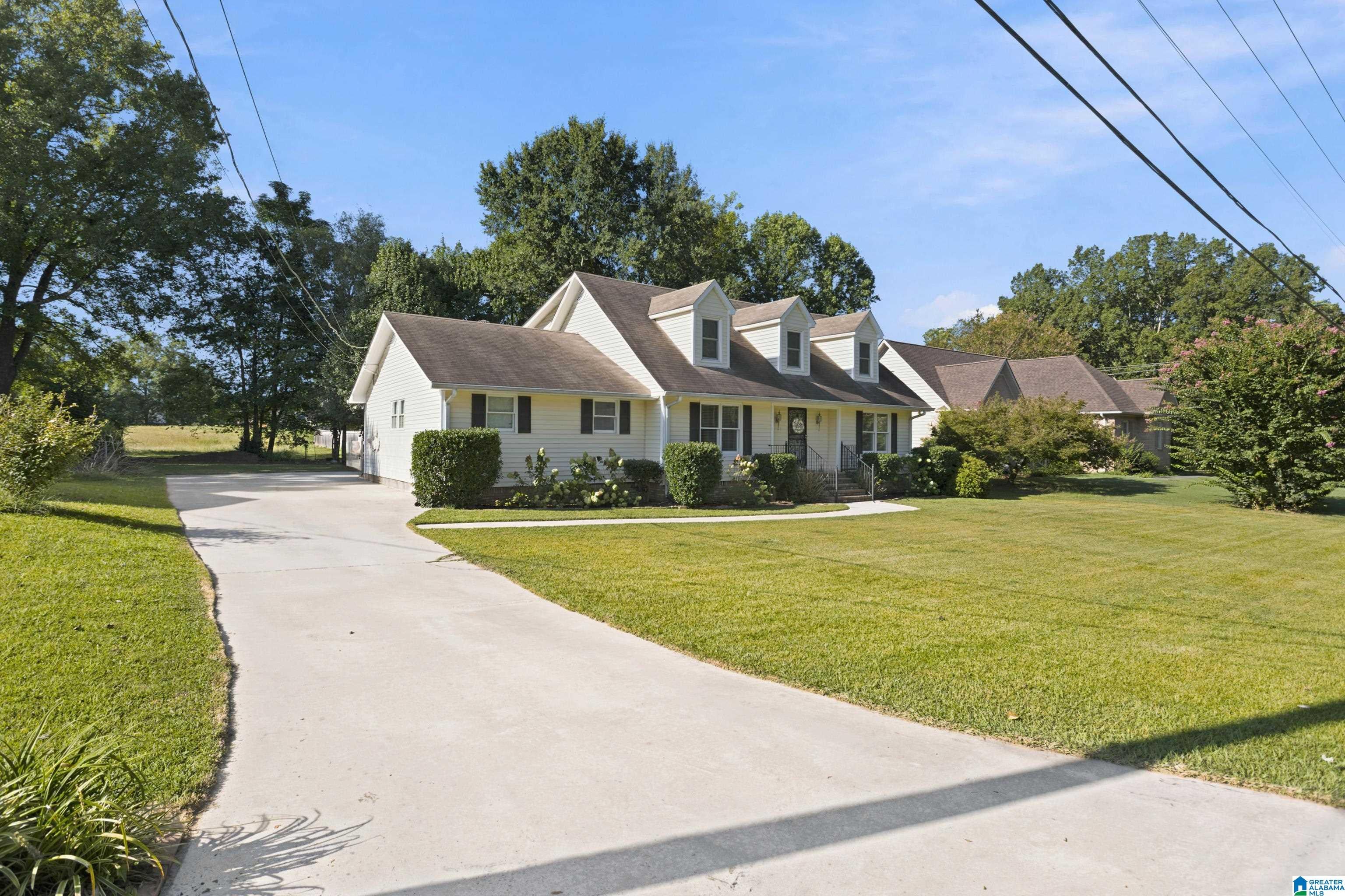 905 Pinemeadow Drive — photo
